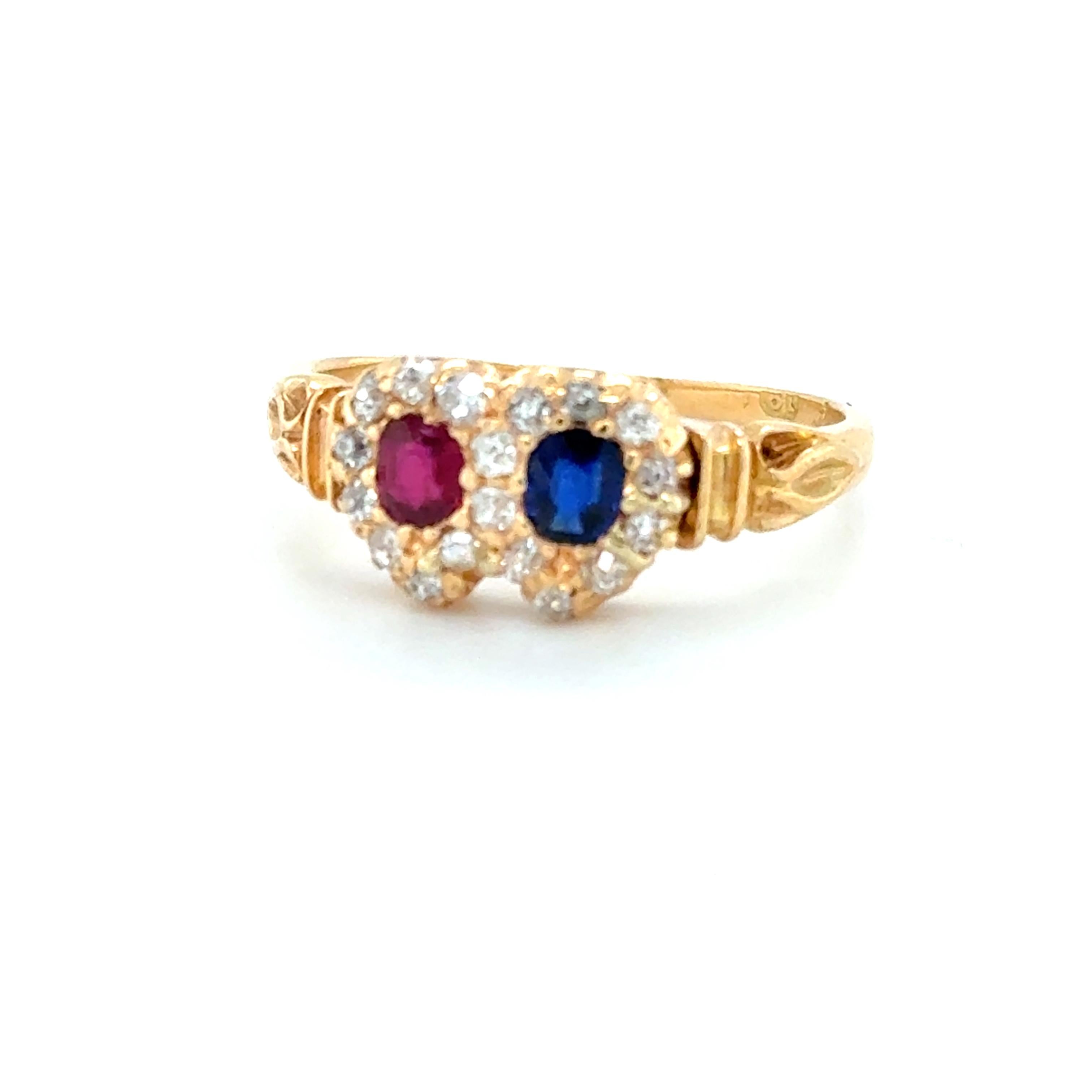 Édouardien Bague édouardienne en or jaune 18 carats saphir rubis diamant Toi et Moi Cluster en vente