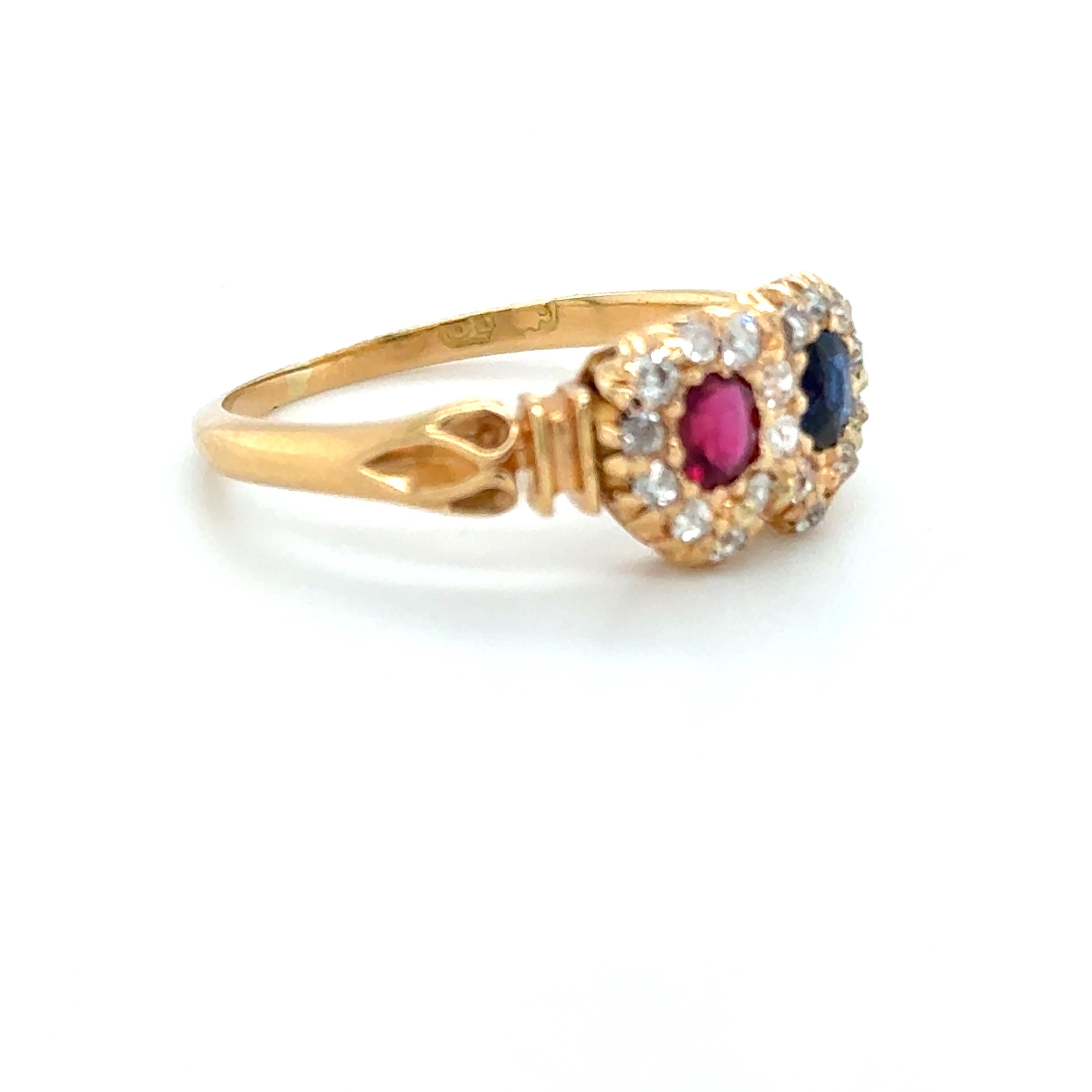Bague édouardienne en or jaune 18 carats saphir rubis diamant Toi et Moi Cluster Bon état - En vente à London, GB
