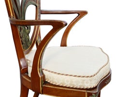 Sillón eduardiano de madera satinada y pintada