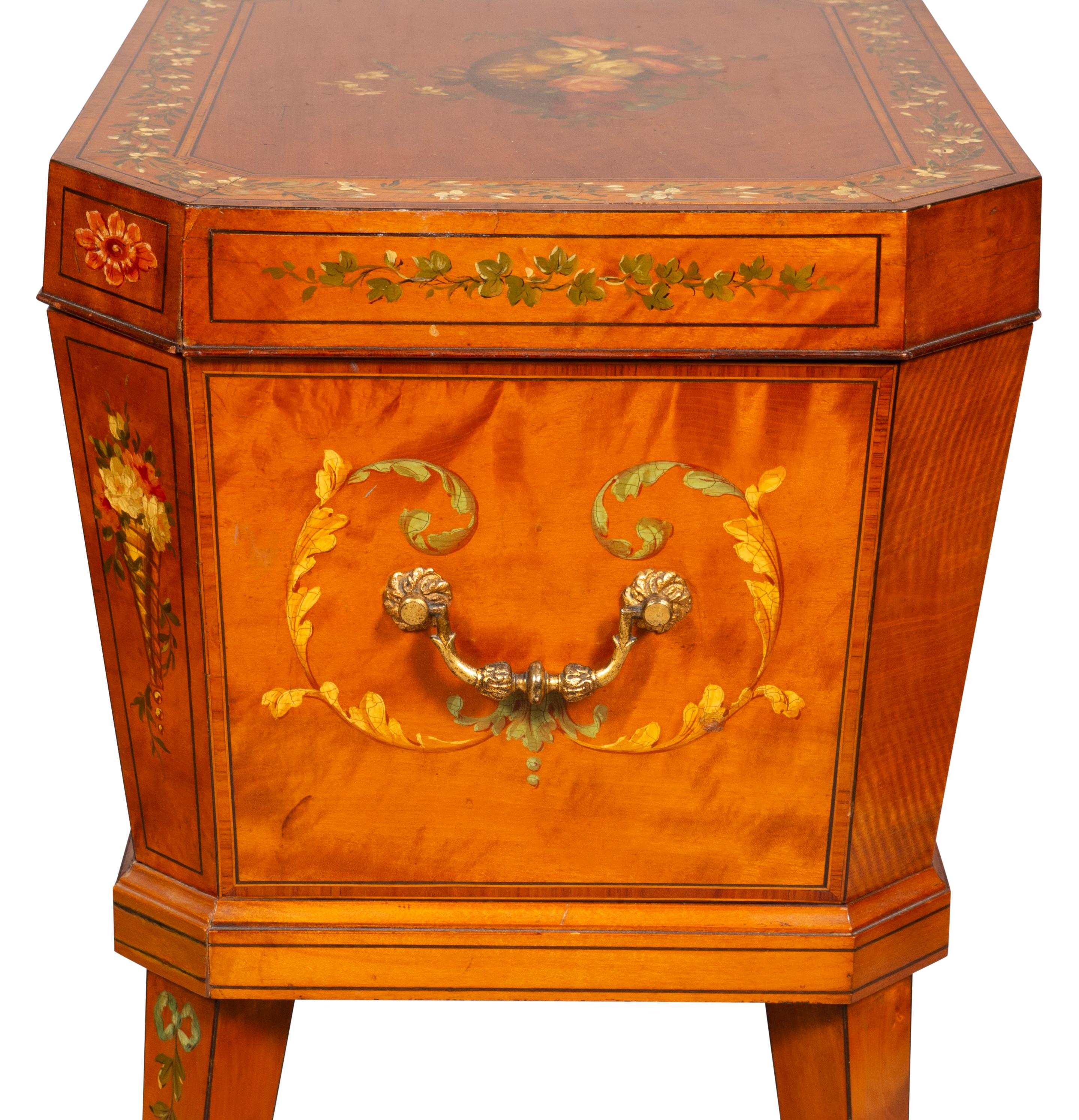 Edwardian Satinwood And Painted Wine Cooler In Good Condition For Sale In Essex, MA