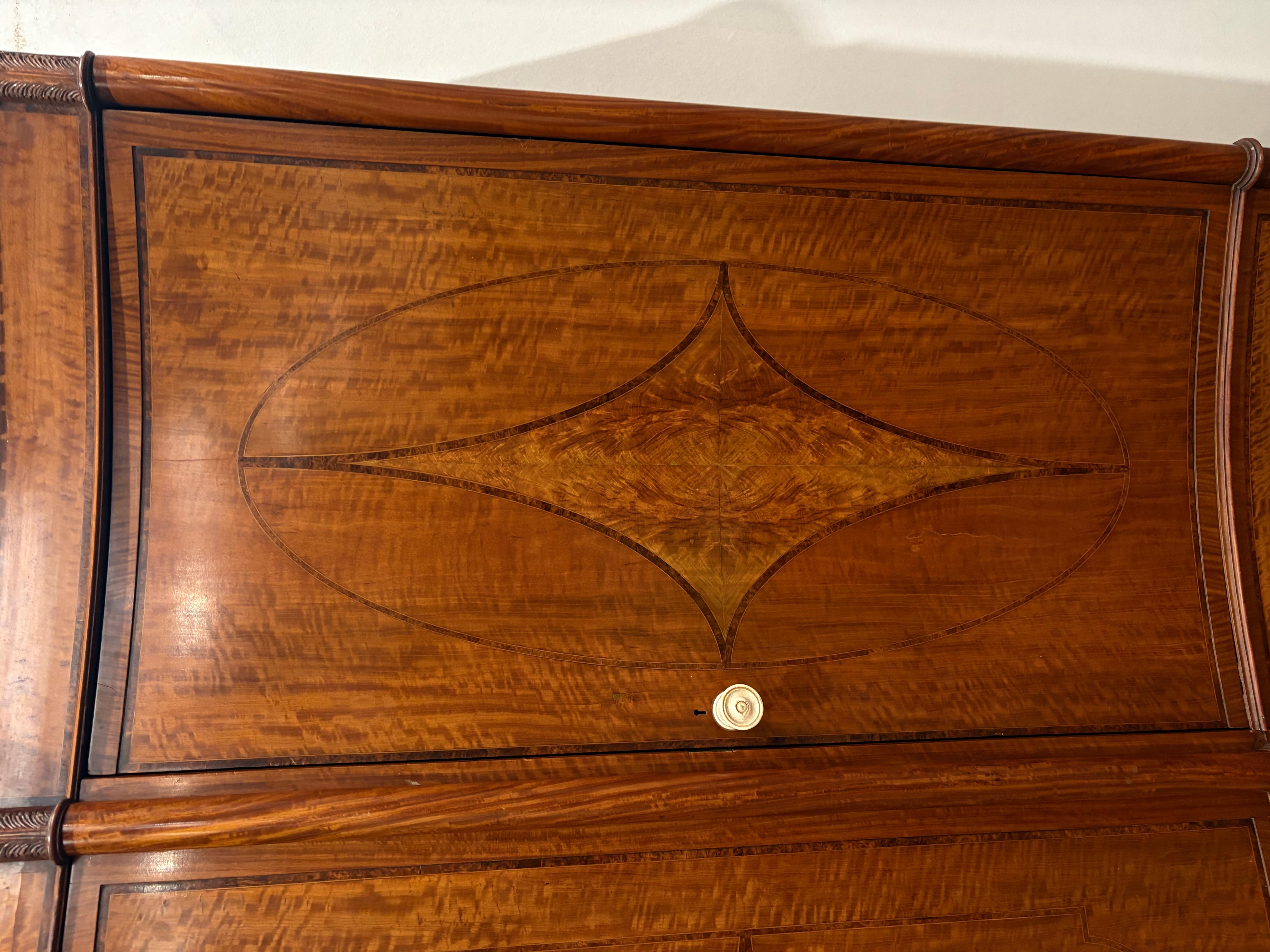 Edwardian Satinwood Garderobe von höchster Qualität im Angebot 7