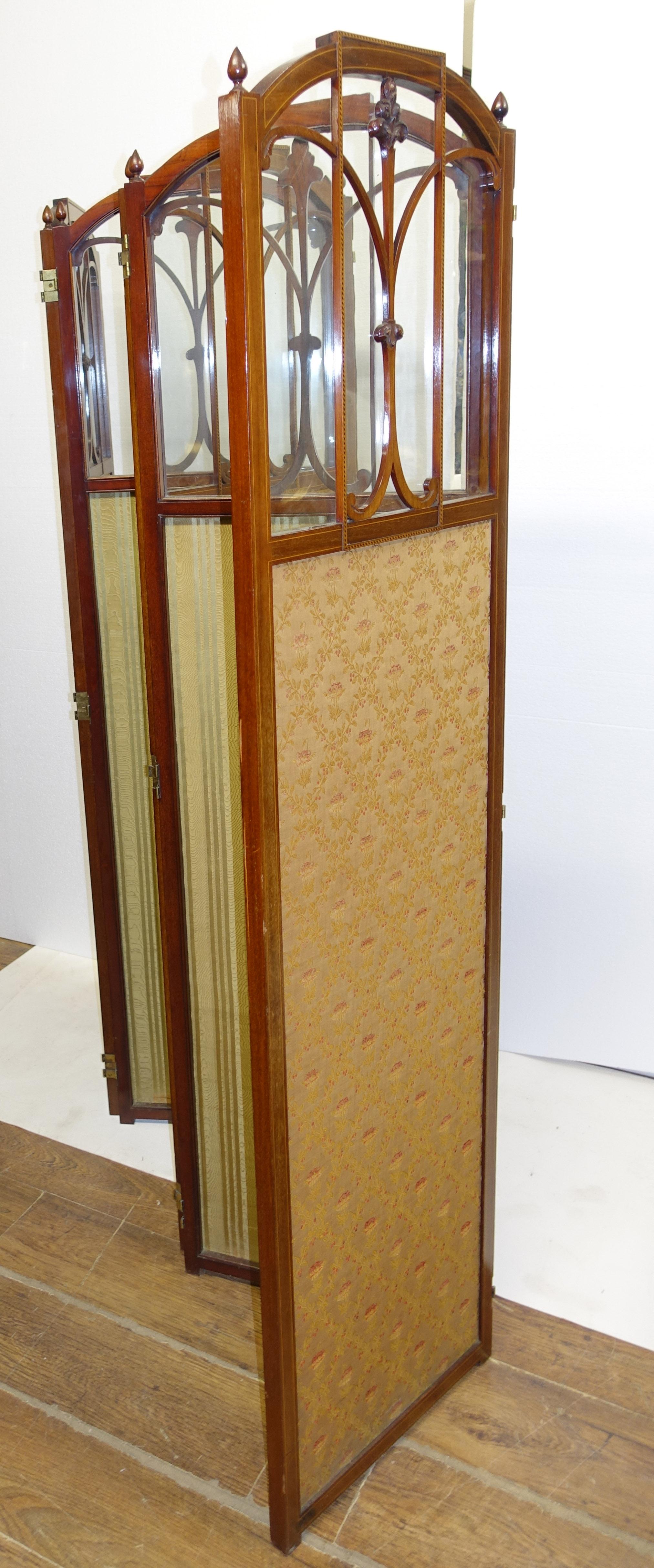 Edwardian Screen Room Divider Satinwood Fabric 1910 In Good Condition For Sale In Potters Bar, GB