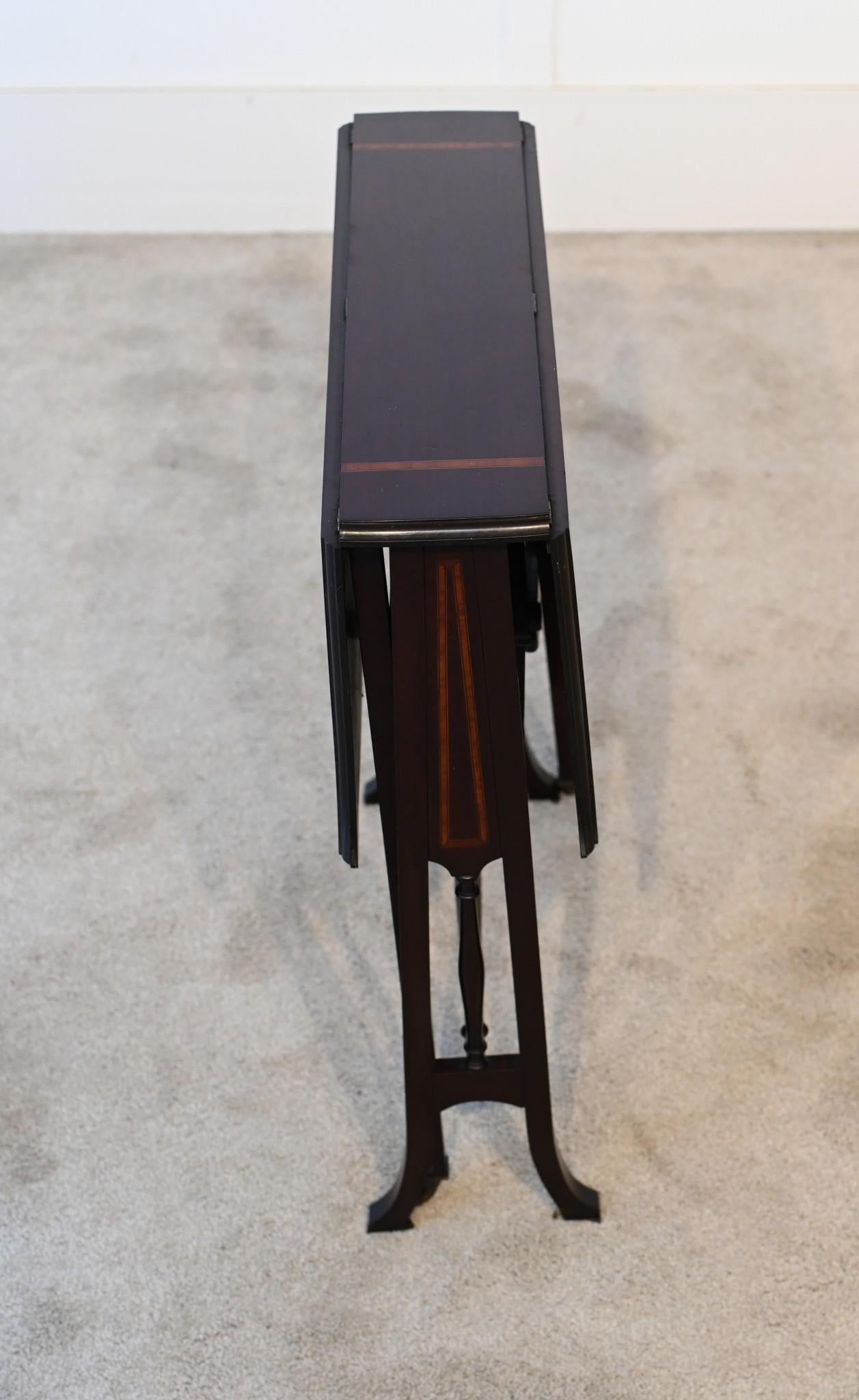 Wood Edwardian Serving Table Cake Stand Art Nouveau 1900 For Sale