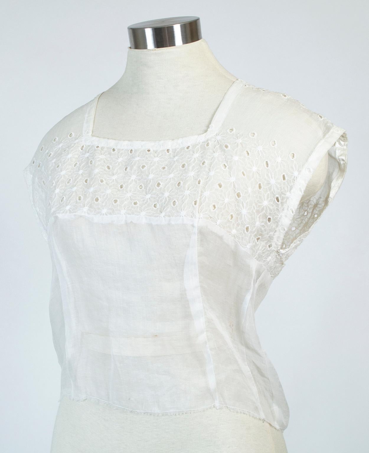 Gray Edwardian Sheer White Organdy Eyelet Cap Sleeve Blouse w Square Neck  – S, 1910s For Sale