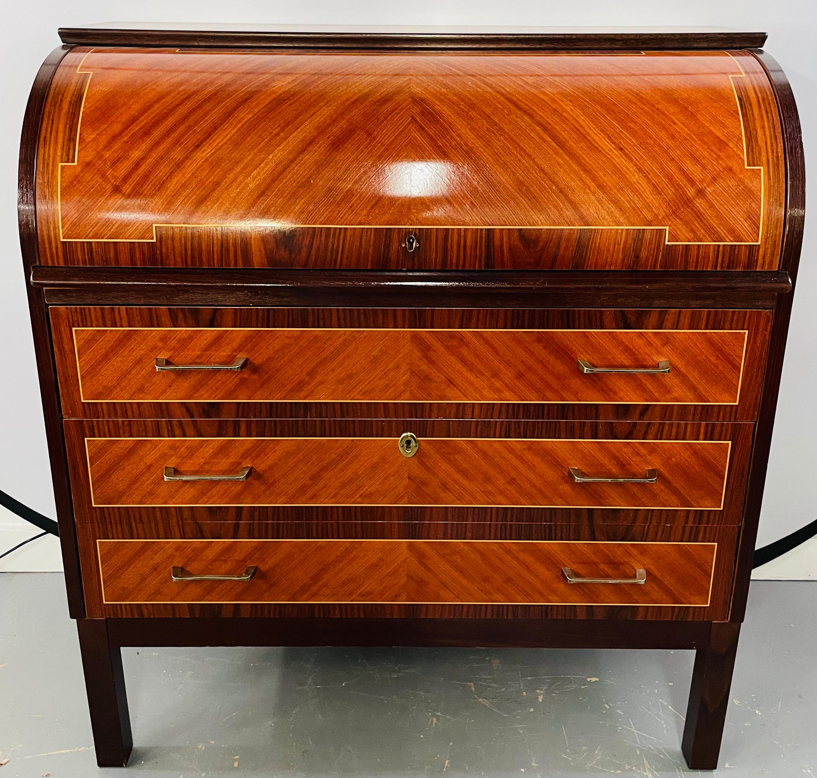 Edwardian Sheraton Revival Style Flame Mahogany Cylinder Desk or Commode In Good Condition In Plainview, NY
