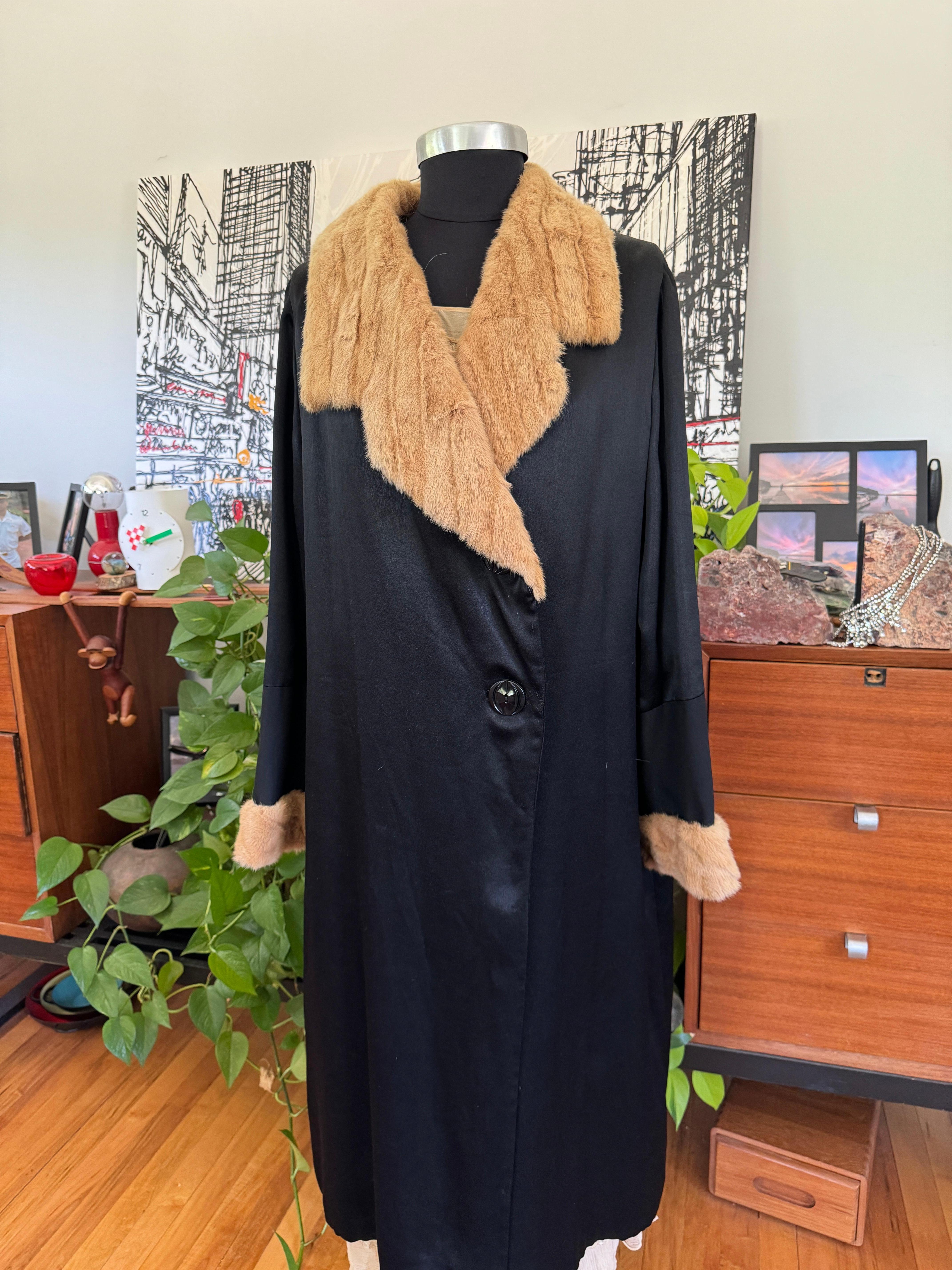 Edwardian Silk Ermine Fur Duster Coat For Sale 2
