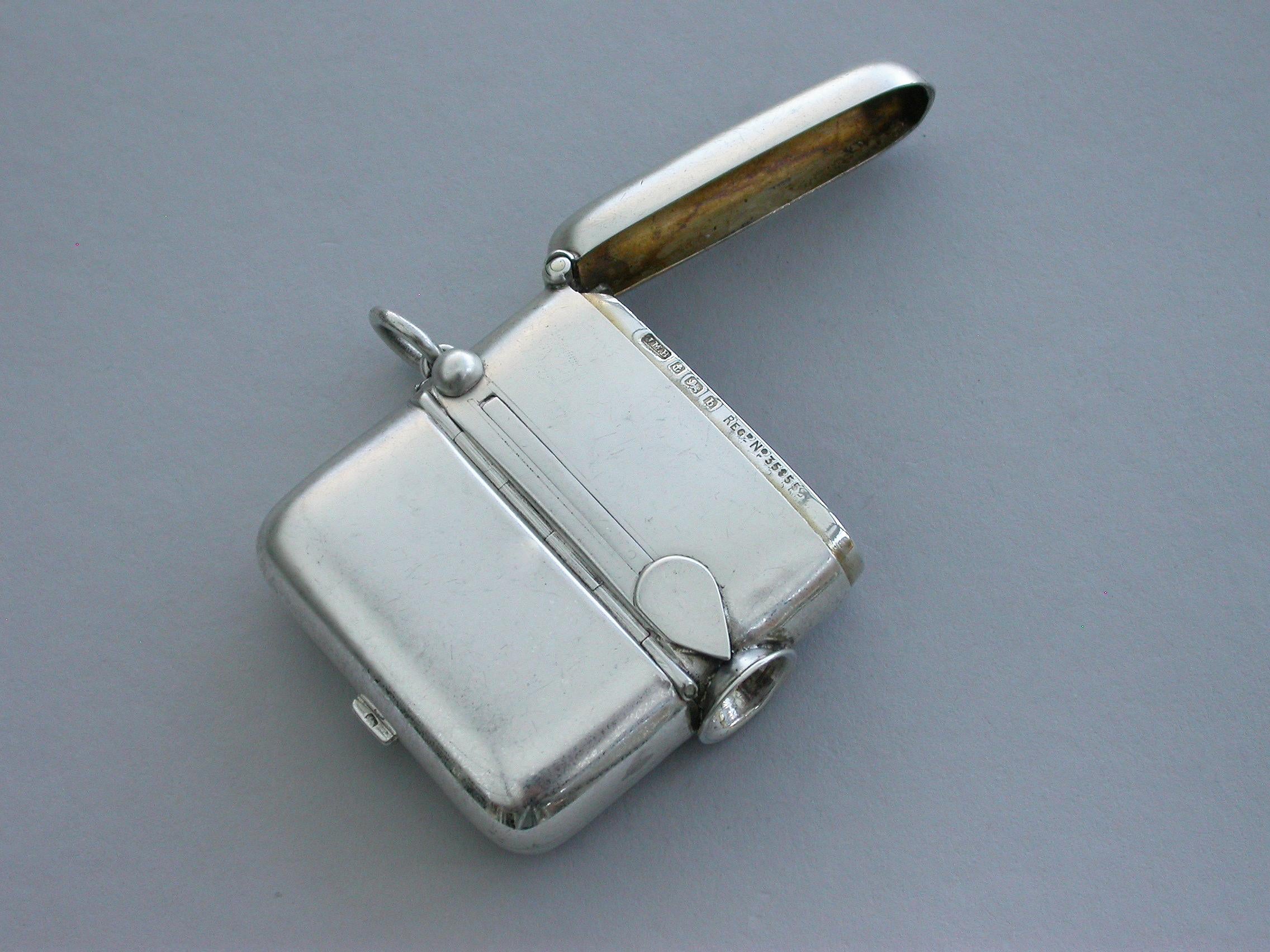 Early 20th Century Edwardian Silver Combination Vesta Case/Sovereign Case/Cheroot Cutter 1901