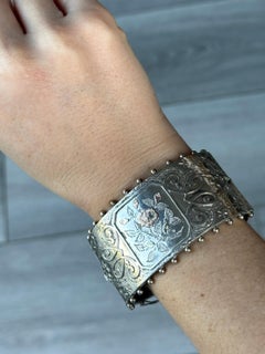 Brazalete decorativo eduardiano de plata