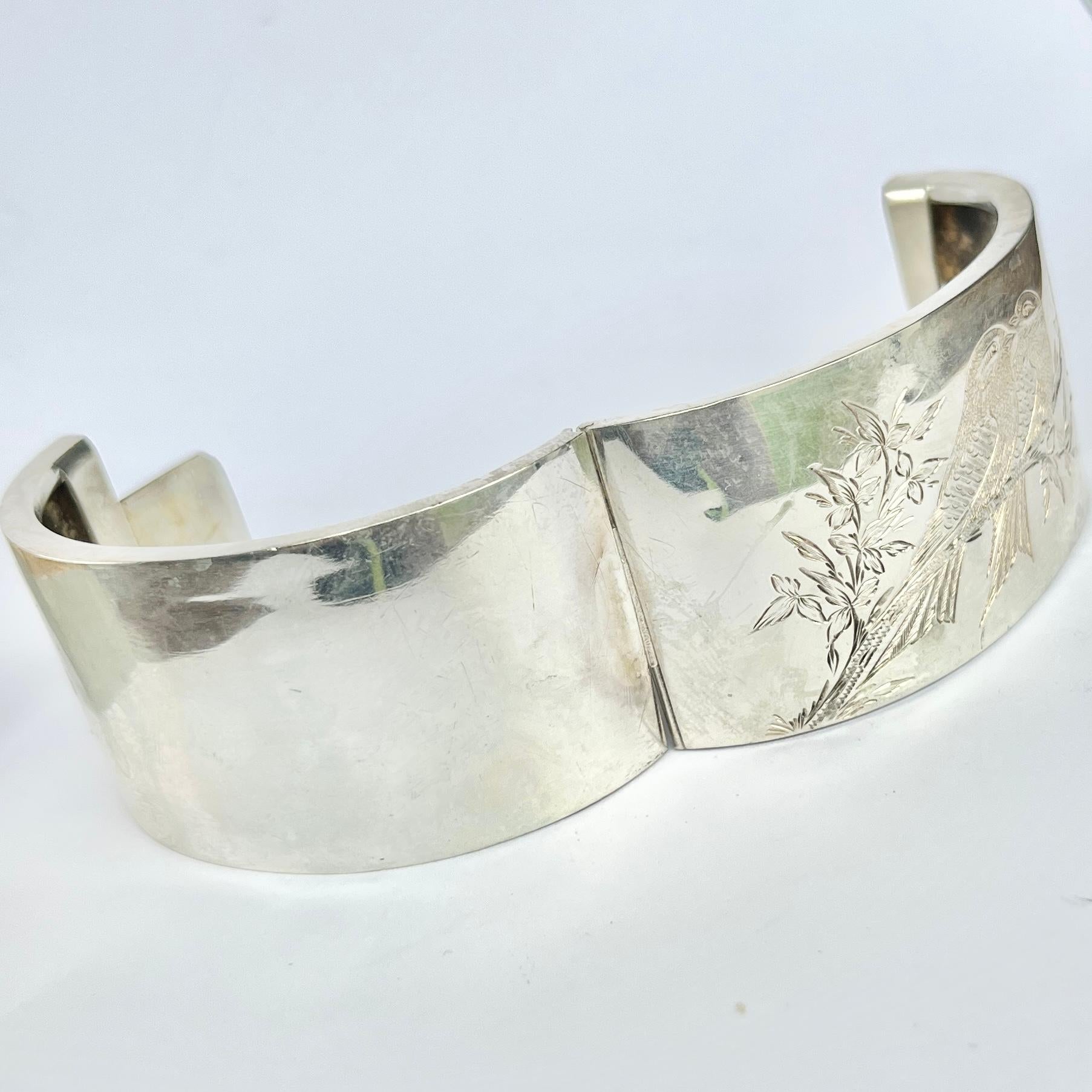 Edwardian Silver Engraved Bangle In Good Condition In Chipping Campden, GB