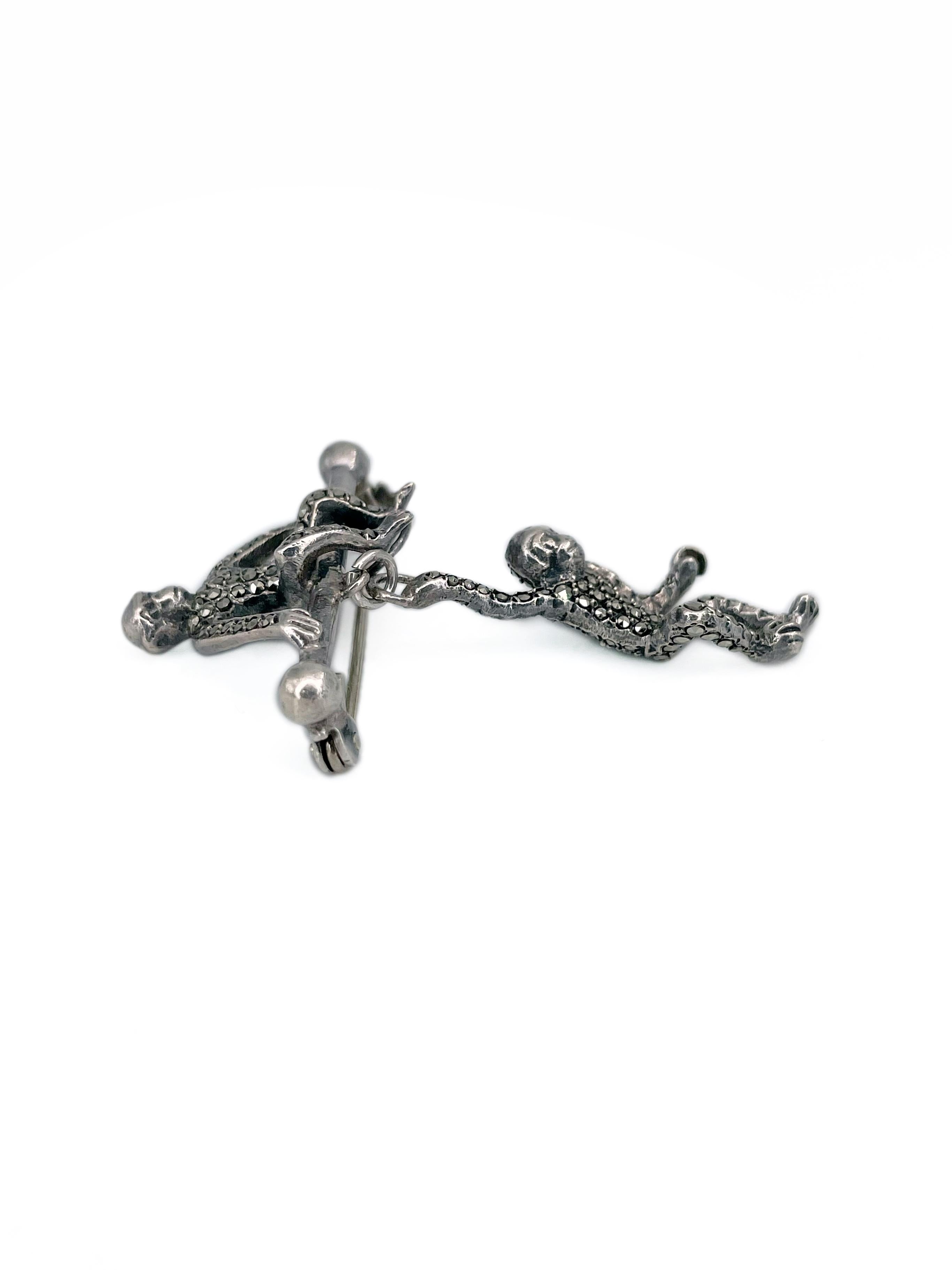 Barbrosche aus edwardianischem Silber Marcasite mit doppelter Affenfigur aus Silber (Edwardian)