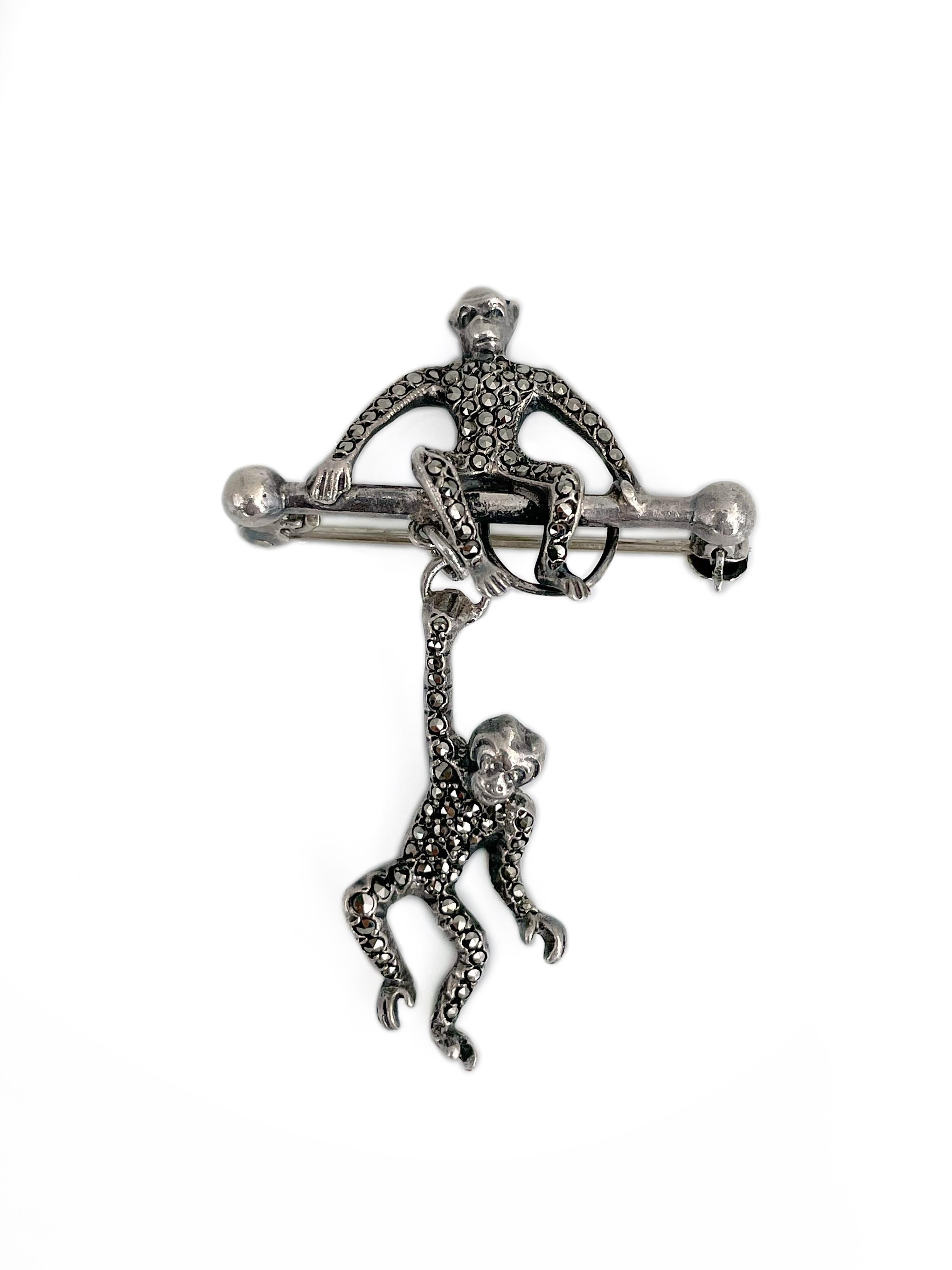 Barbrosche aus edwardianischem Silber Marcasite mit doppelter Affenfigur aus Silber (Rundschliff)