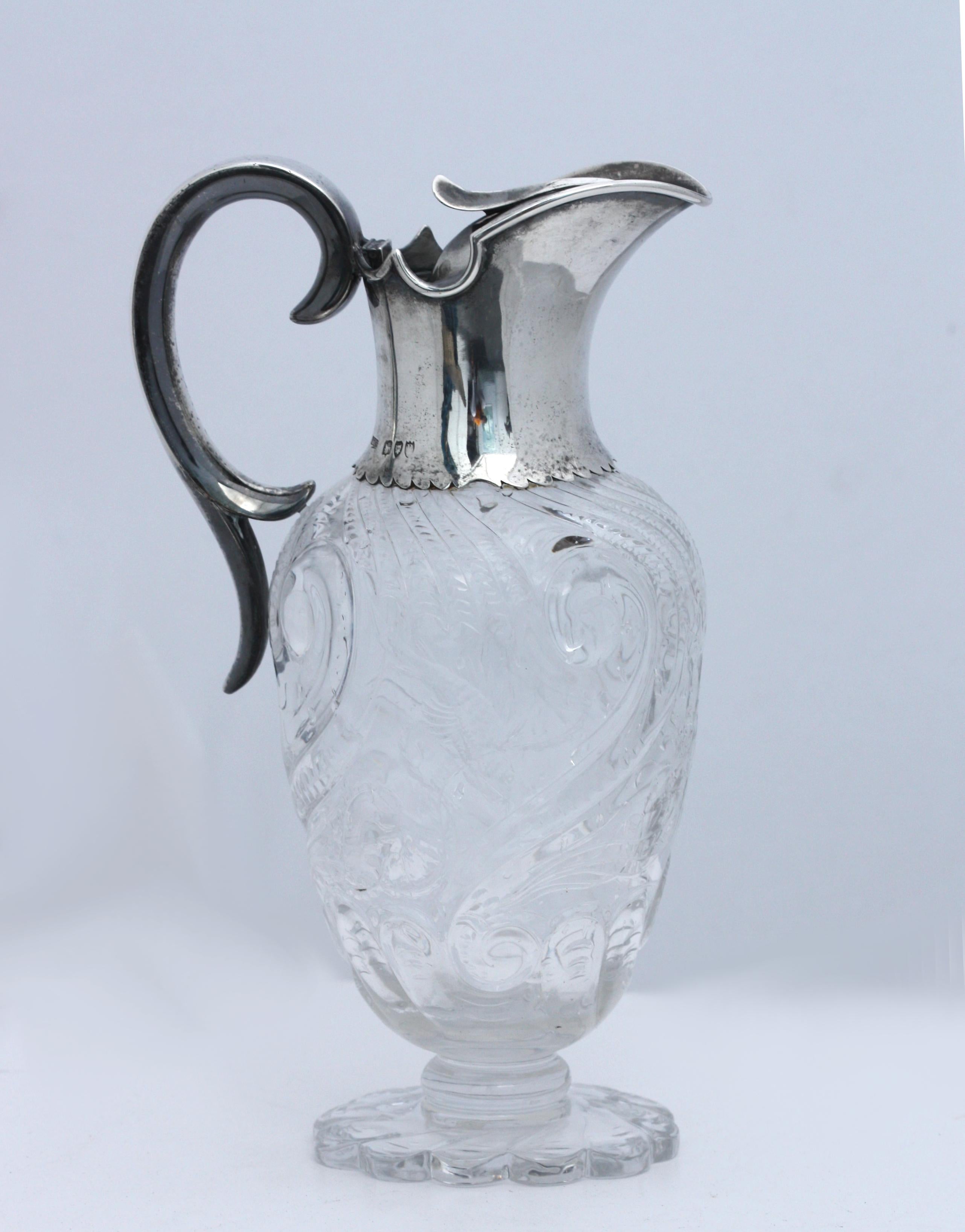 XX secolo Brocca da claret in vetro con montatura in argento di epoca edoardiana in vendita