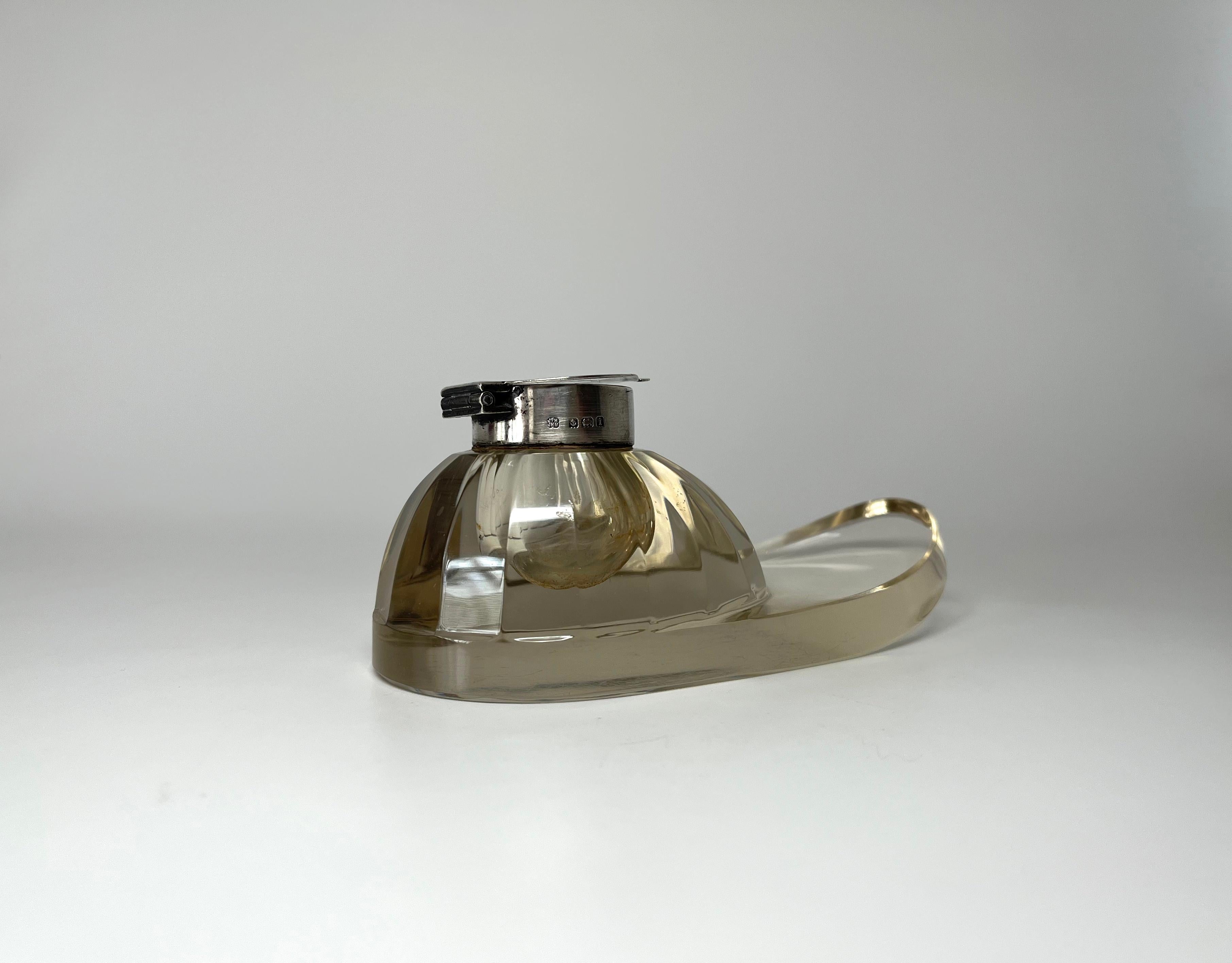 Early 20th Century Edwardian Silver Mounted Hukin & Heath Cut Glass Jockey Cap Inkwell c1908 For Sale