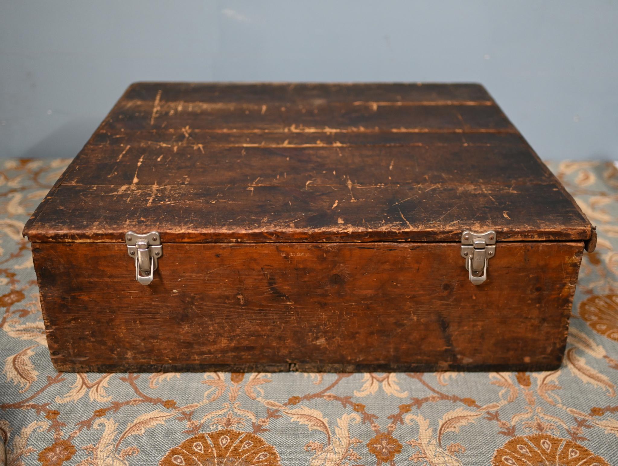 Edwardian Silver Plate Cake Stand Display Plateau Wedding Platter 1910 en vente 7