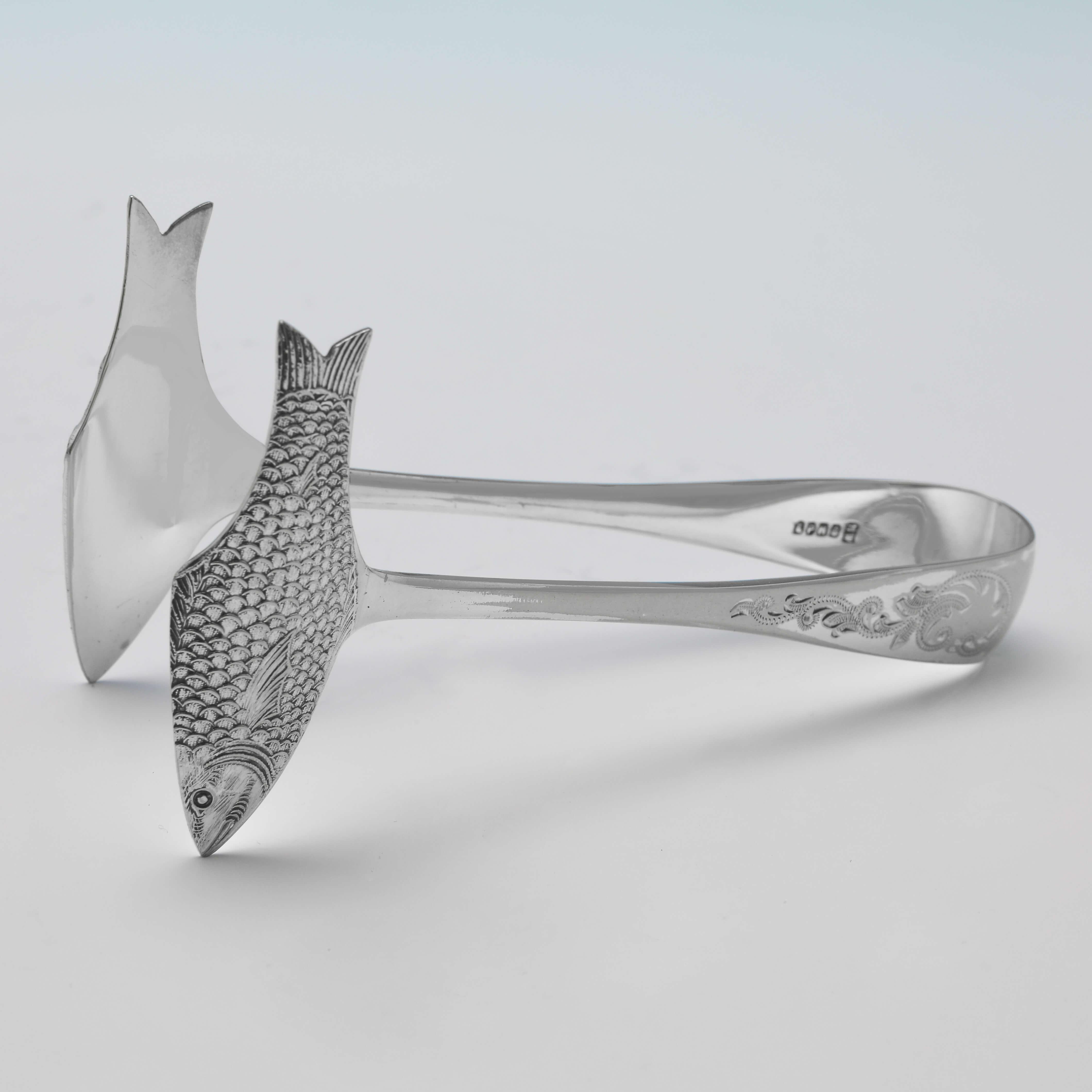 Early 20th Century Edwardian Silver Plate Sardine Dish & Tongs - Henry Wilkinson c. 1910