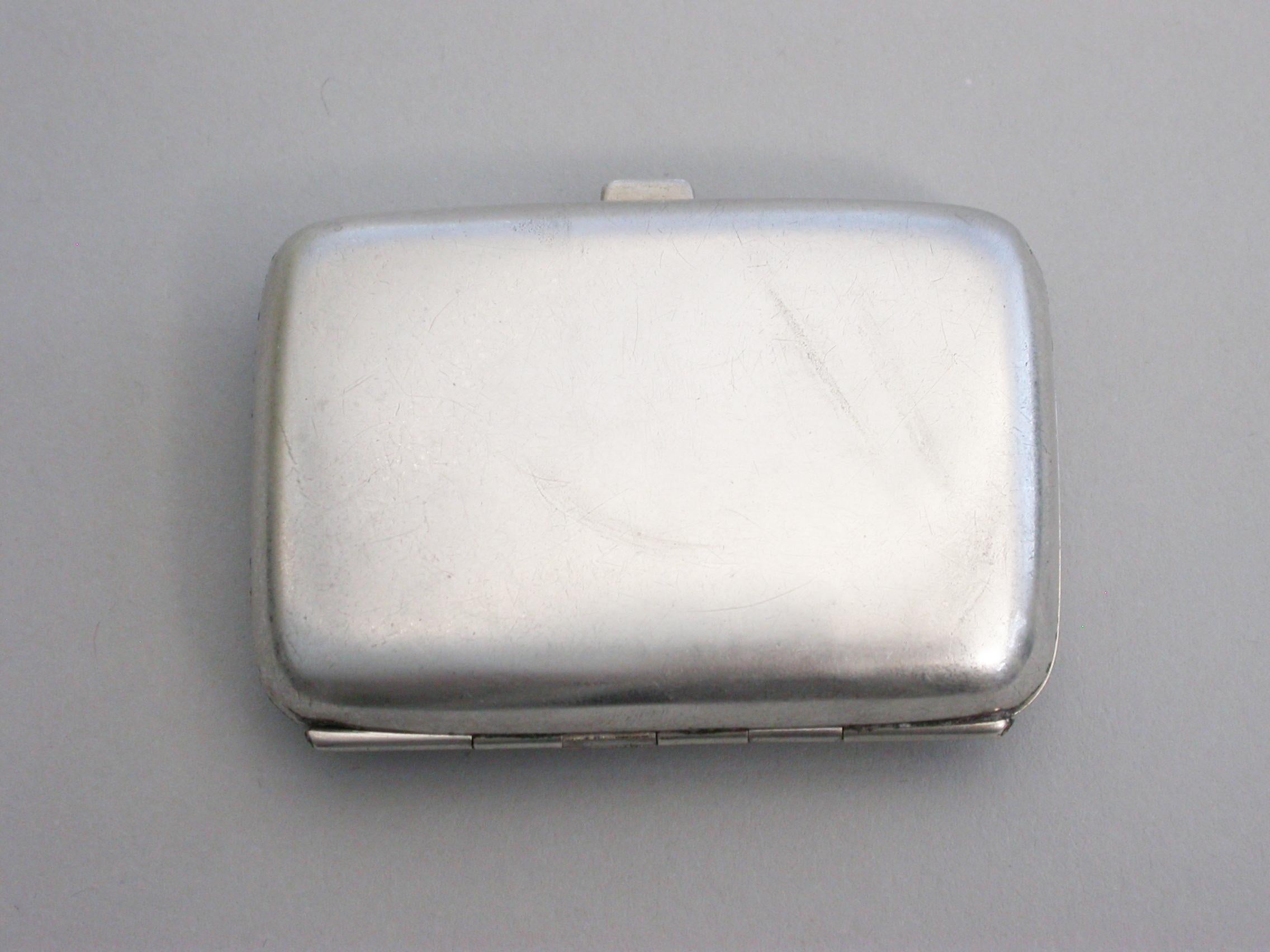 Edwardian Silver Vesta Case with Unusual Articulated Mechanism, Asprey, 1907 In Good Condition For Sale In Sittingbourne, Kent