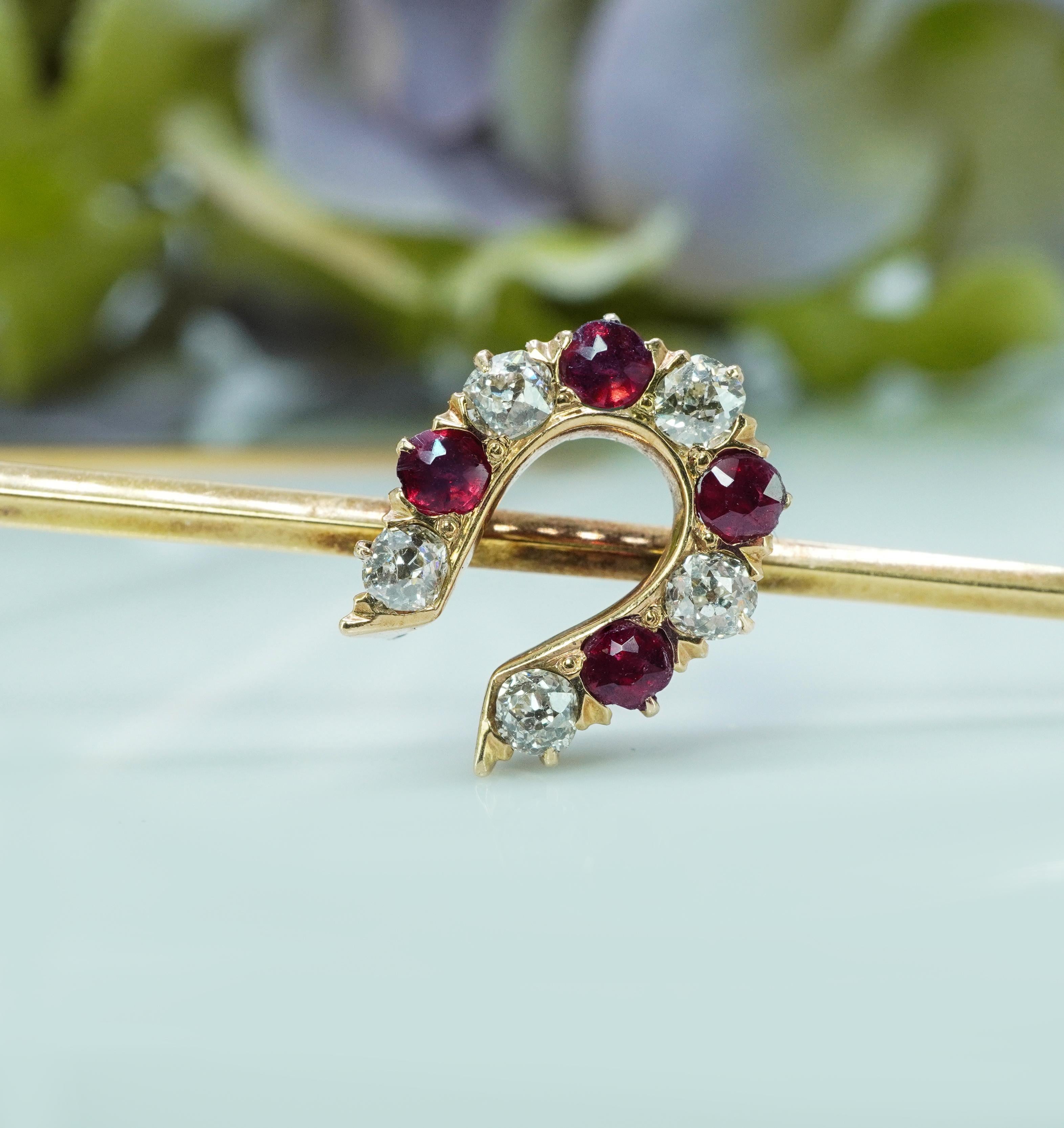 Edwardian Sloan & Co Diamant Rubin Alte Mine Diamant 14K Gold Hufeisen Brosche im Zustand „Gut“ im Angebot in Brambleton, US