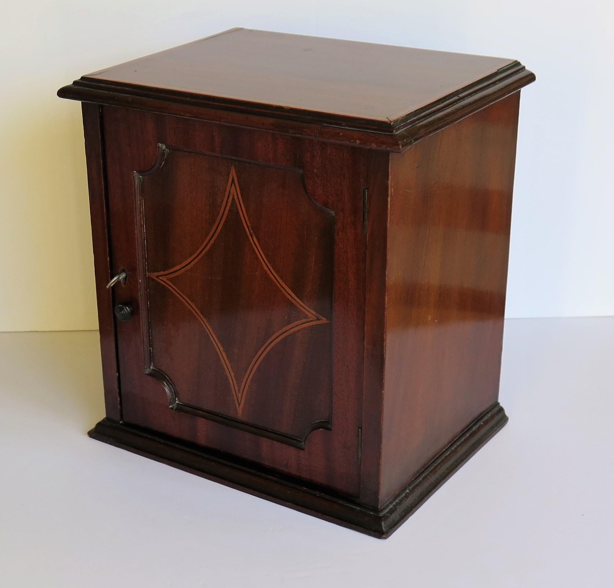 Boxwood Edwardian Small Table Cabinet or Inlaid Box Lockable with Key, Ca.1905 