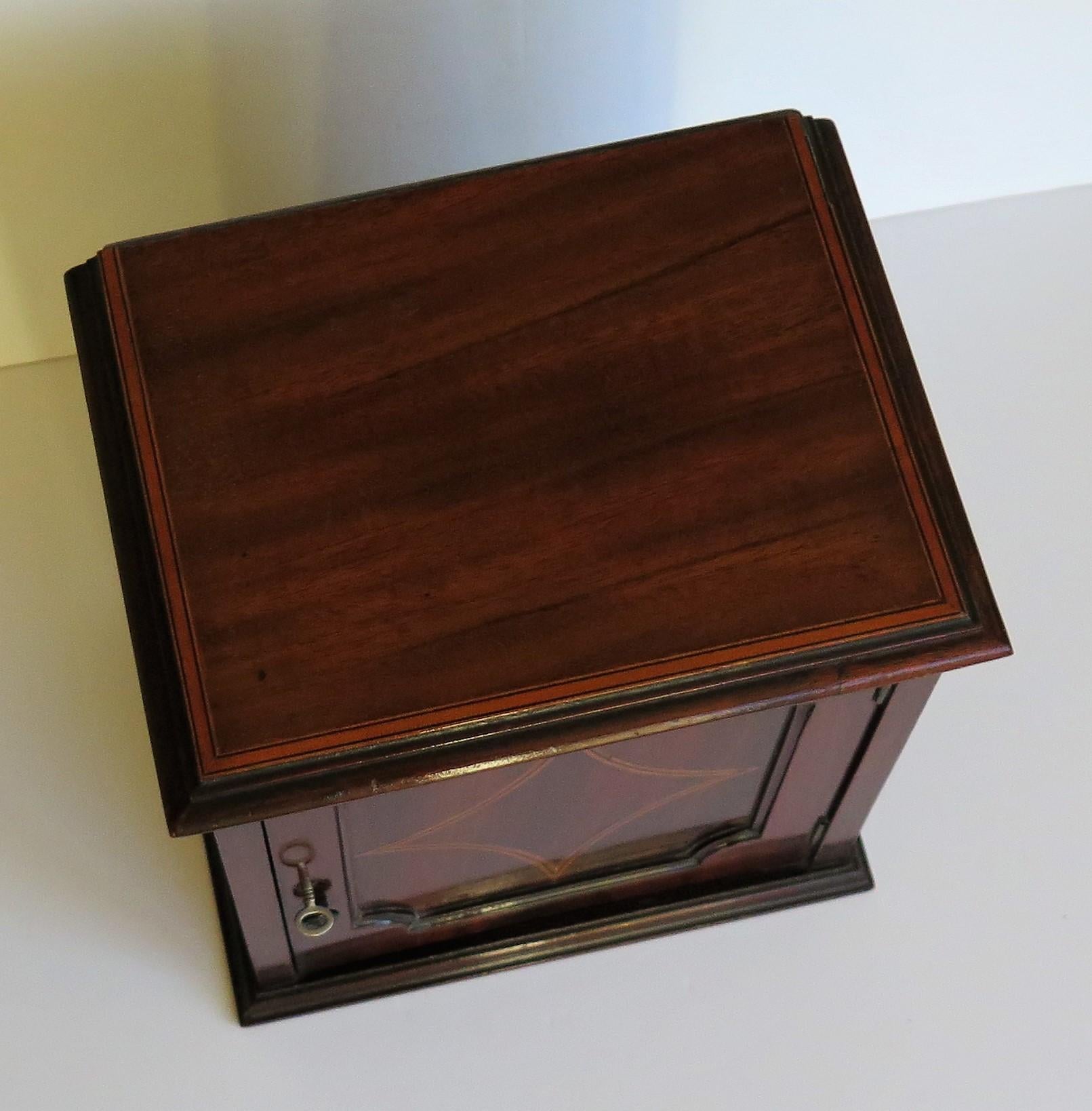 Edwardian Small Table Cabinet or Inlaid Box Lockable with Key, Ca.1905  8