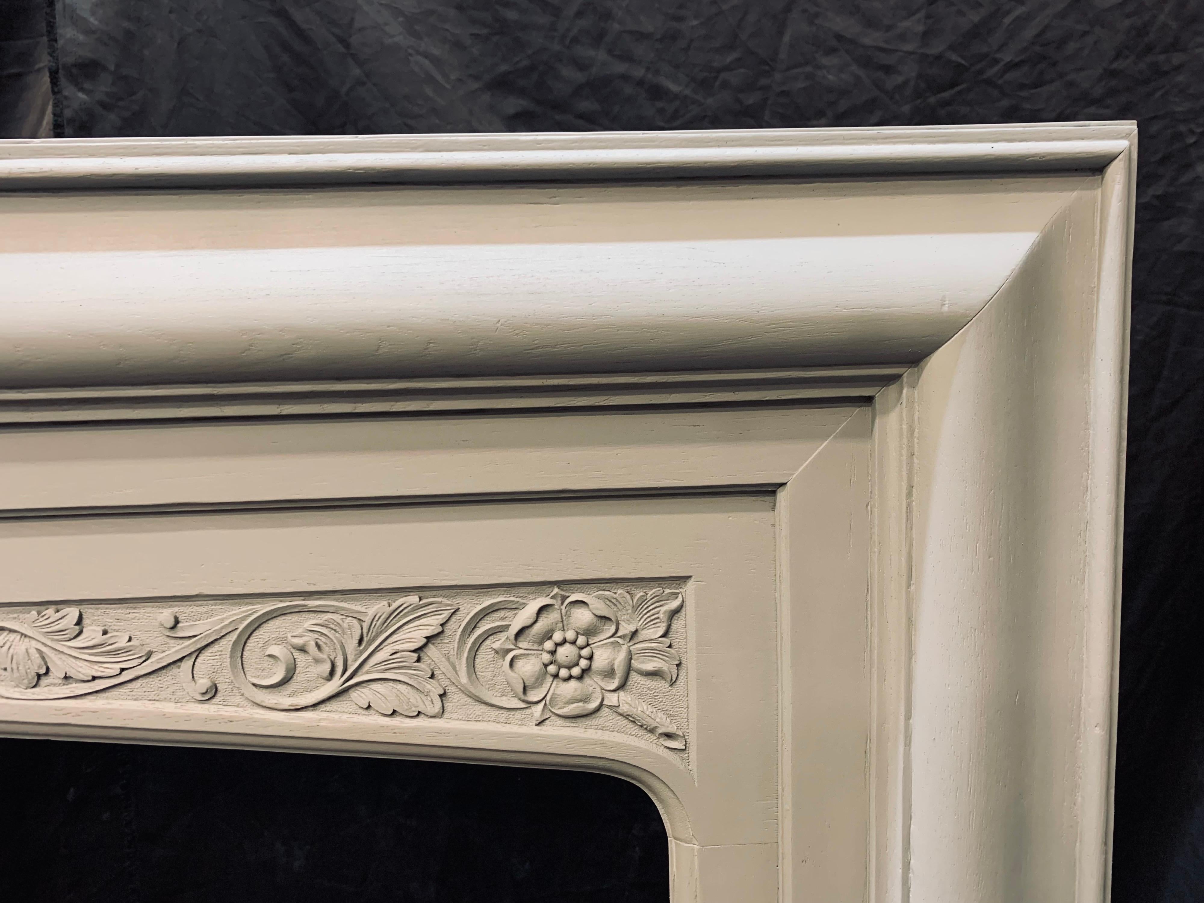Edwardian Solid Oak Gothic Revival Bolection Fireplace Surround In Good Condition In Edinburgh, GB