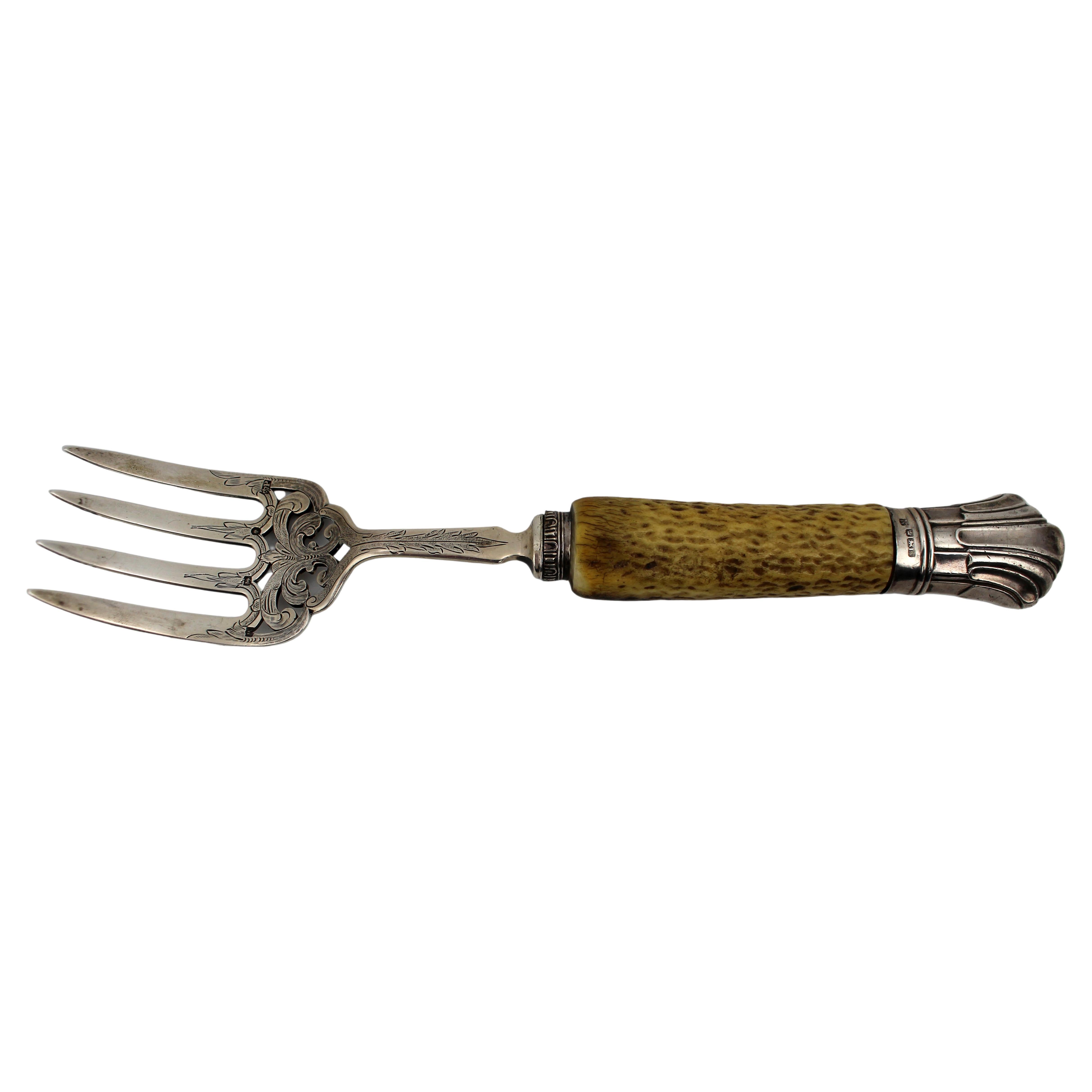 Edwardian Solid Silver and Bone Handled Bread Fork, Sheffield, 1907 For Sale