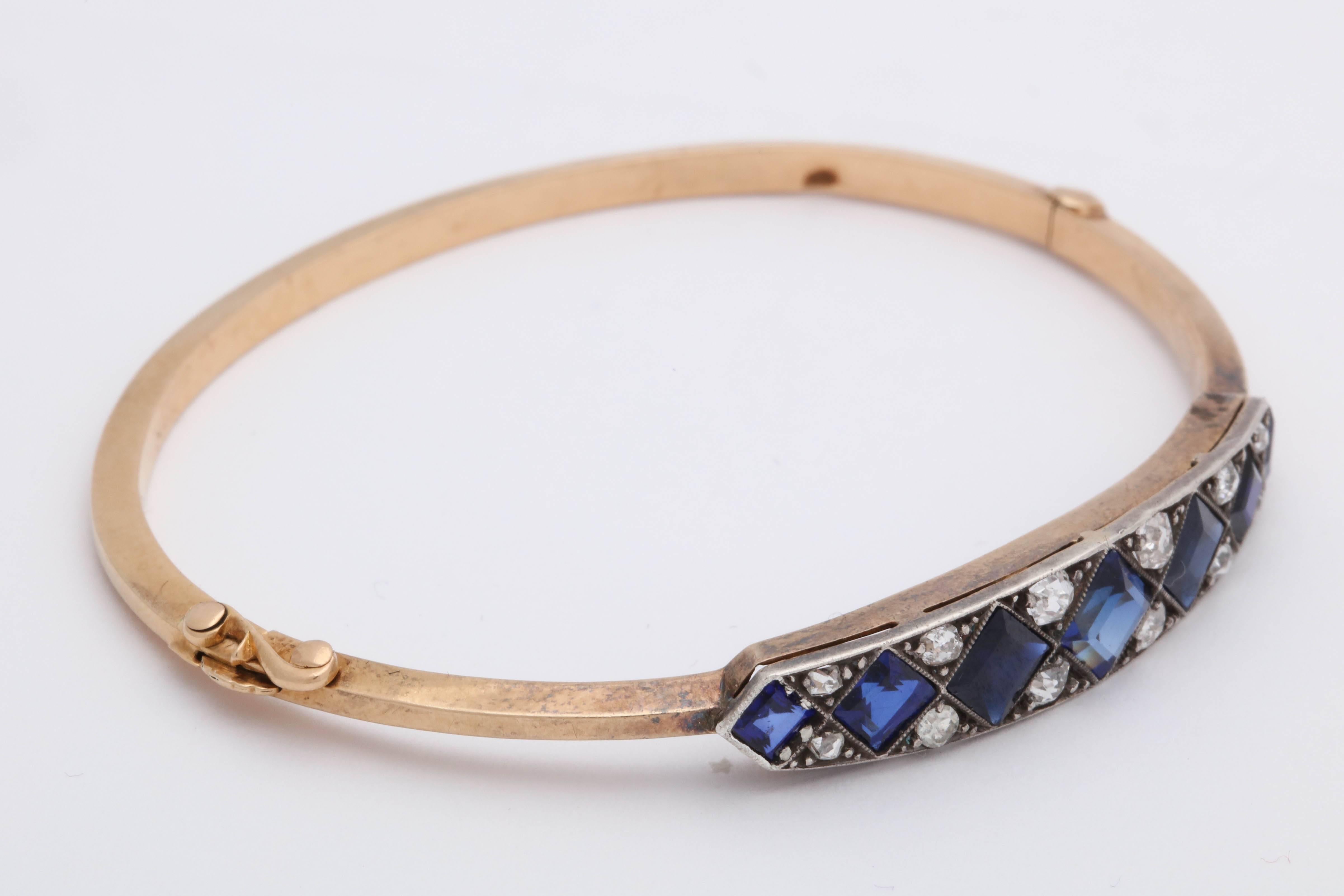 Edwardian Step Cut Sapphires with Diamonds Platinum and Gold Bangle Bracelet In Good Condition In New York, NY