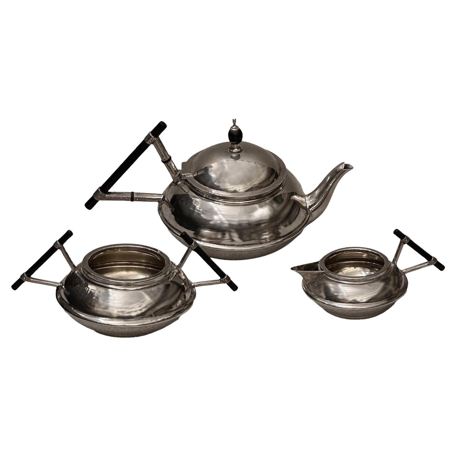 Tetera eduardiana de 3 piezas de plata de ley, A&J Zimmerman 1907, estilo C.Dresser en venta