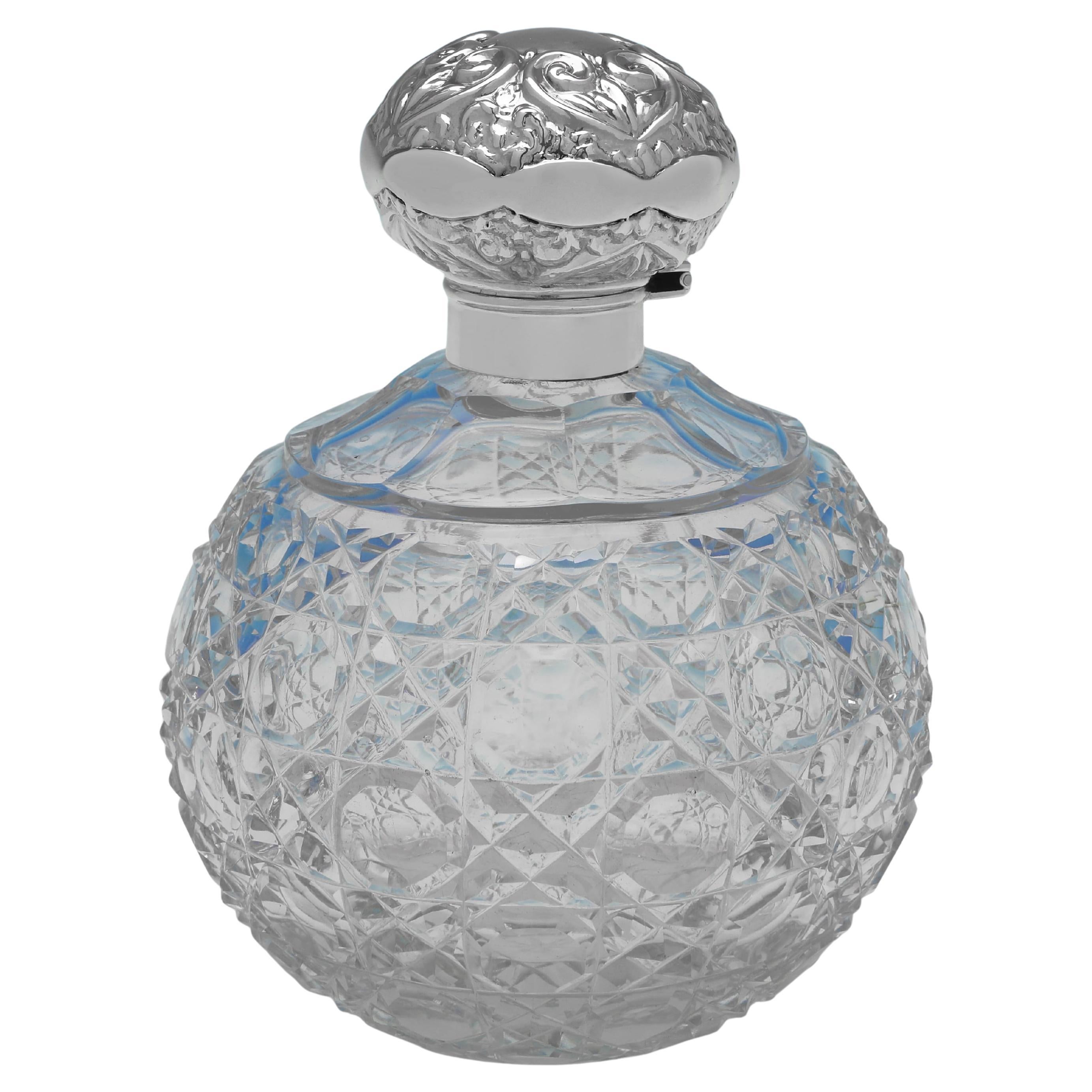 Edwardian sterling silver and cut glass scent bottle made in 1904