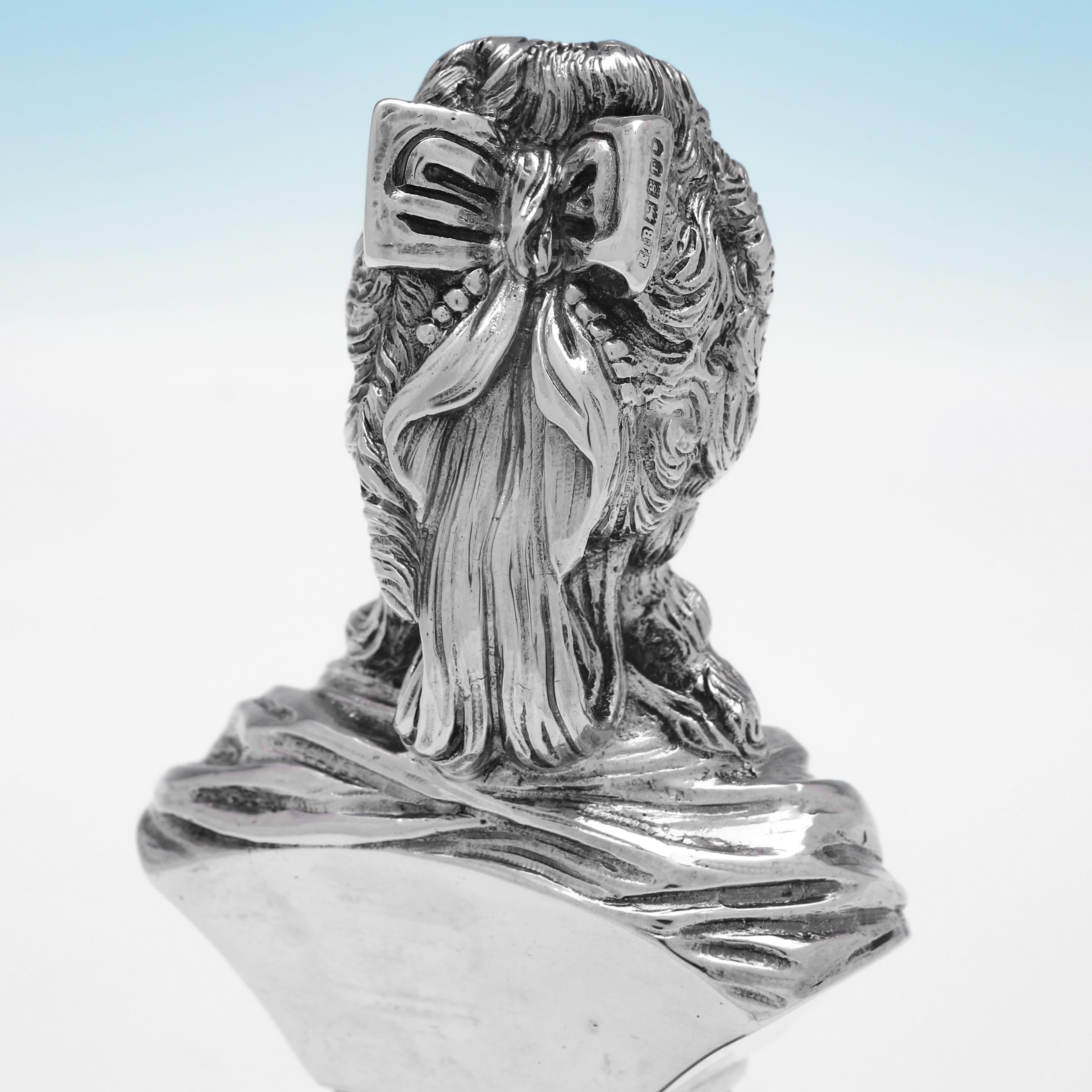 Edwardianische Sterlingsilberbüste von Marie Antoinette aus dem Jahr 1902 aus London (Frühes 20. Jahrhundert) im Angebot