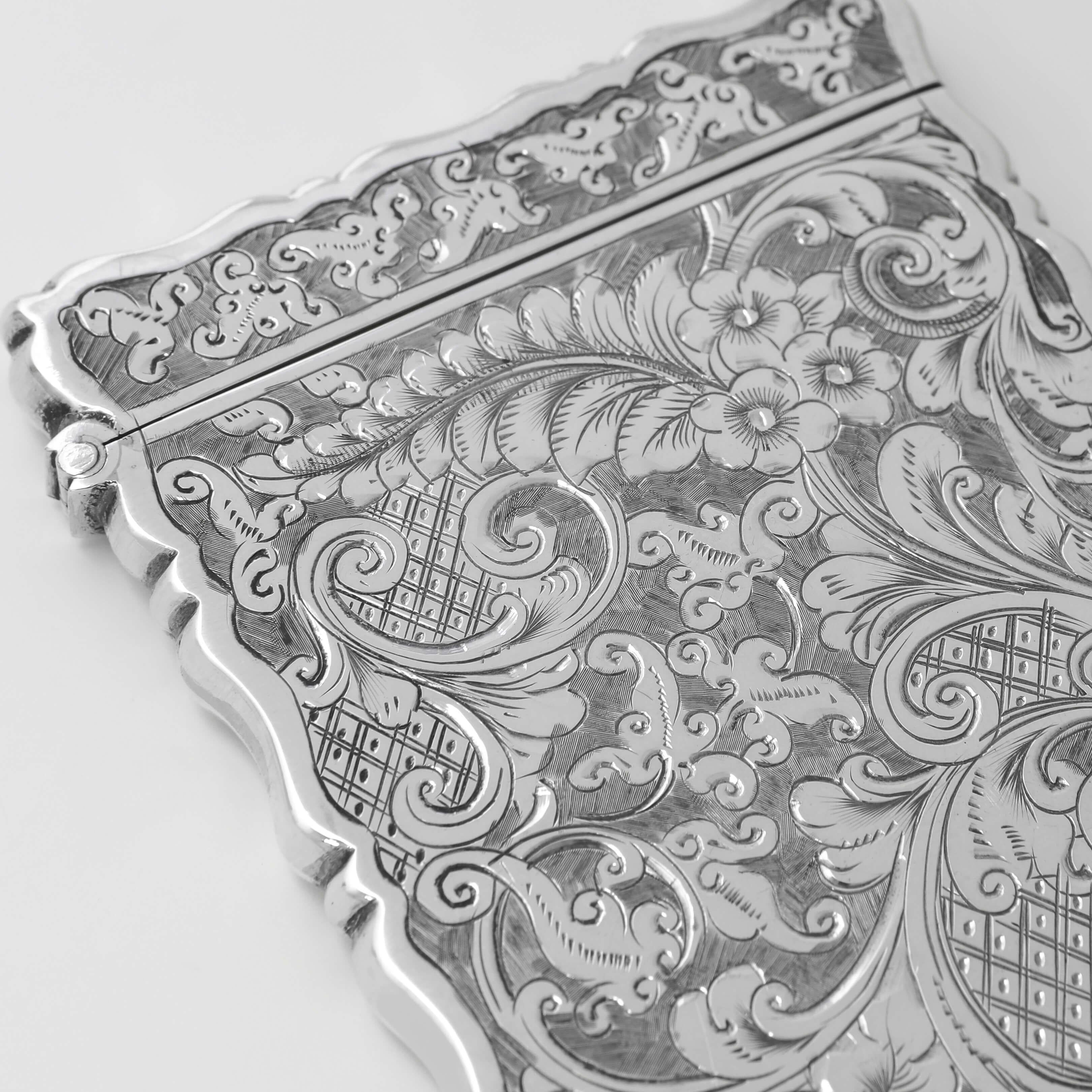 Early 20th Century Edwardian Sterling Silver Card Case - George Unite - 1905 For Sale