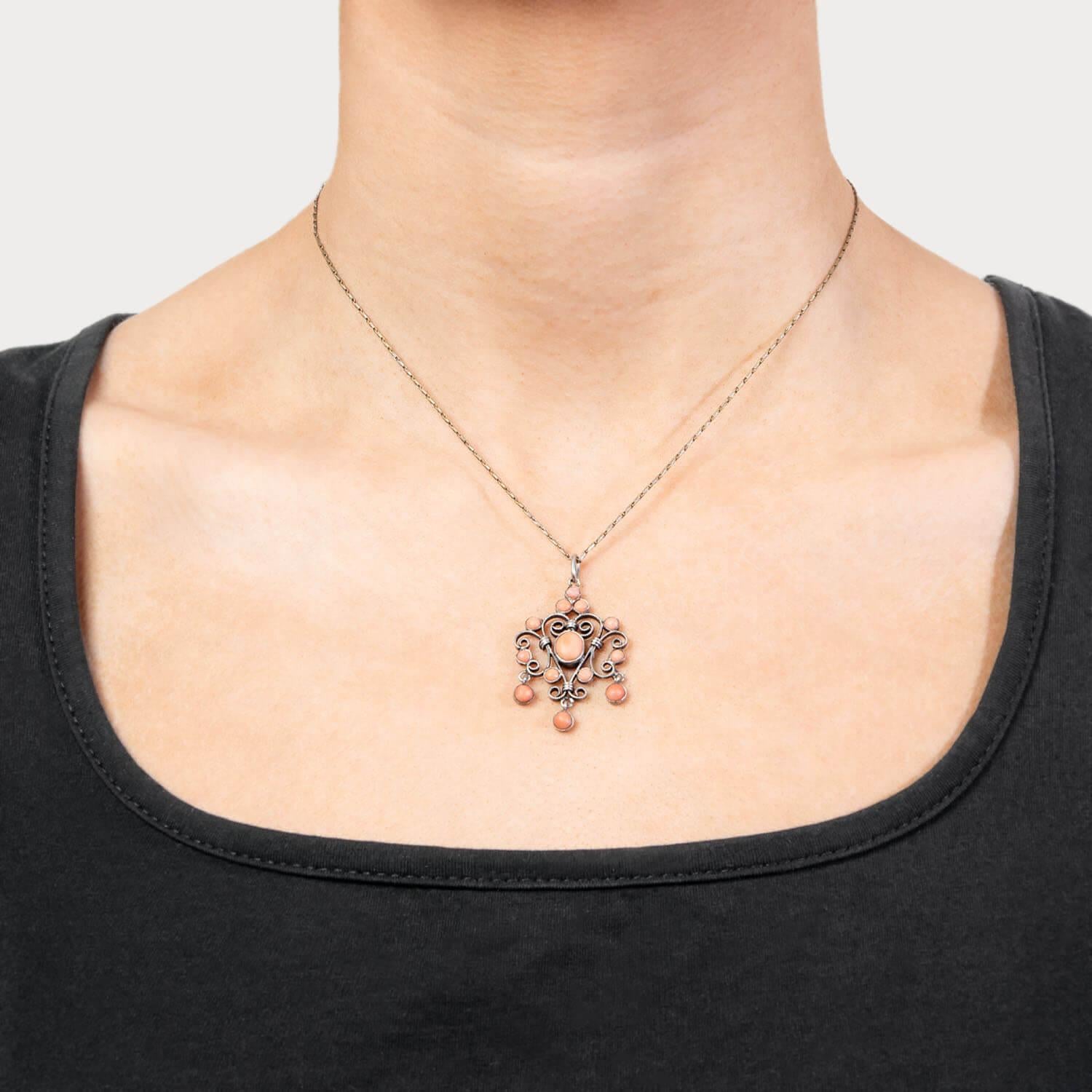 Collier lavalier édouardien en argent sterling et corail en vente 1