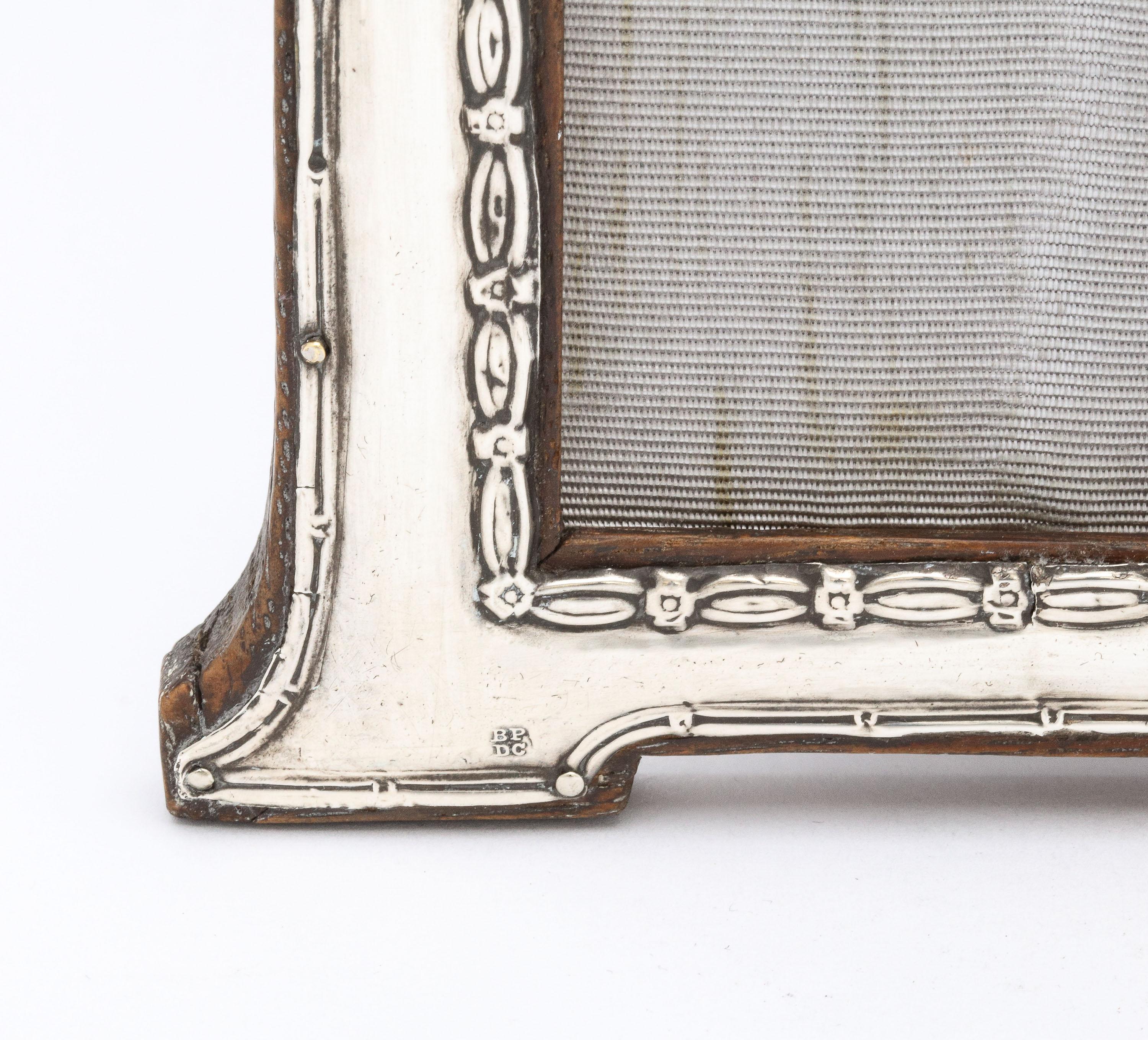 English Edwardian, Sterling Silver Footed Picture Frame with Wood Back For Sale