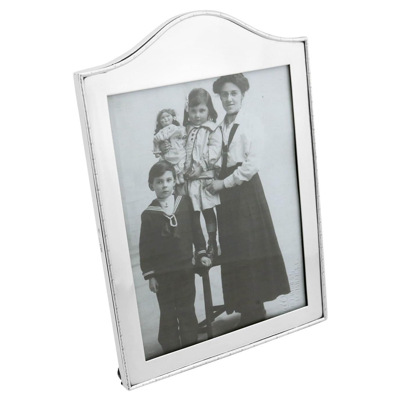 Goldsmiths & Silversmiths Co. Ltd. Picture Frames