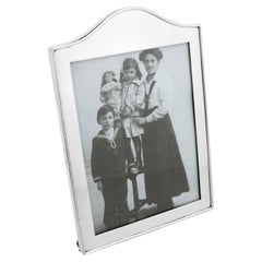 Edwardian Sterling Silver Goldsmiths & Silversmiths Co Ltd Photograph Frame
