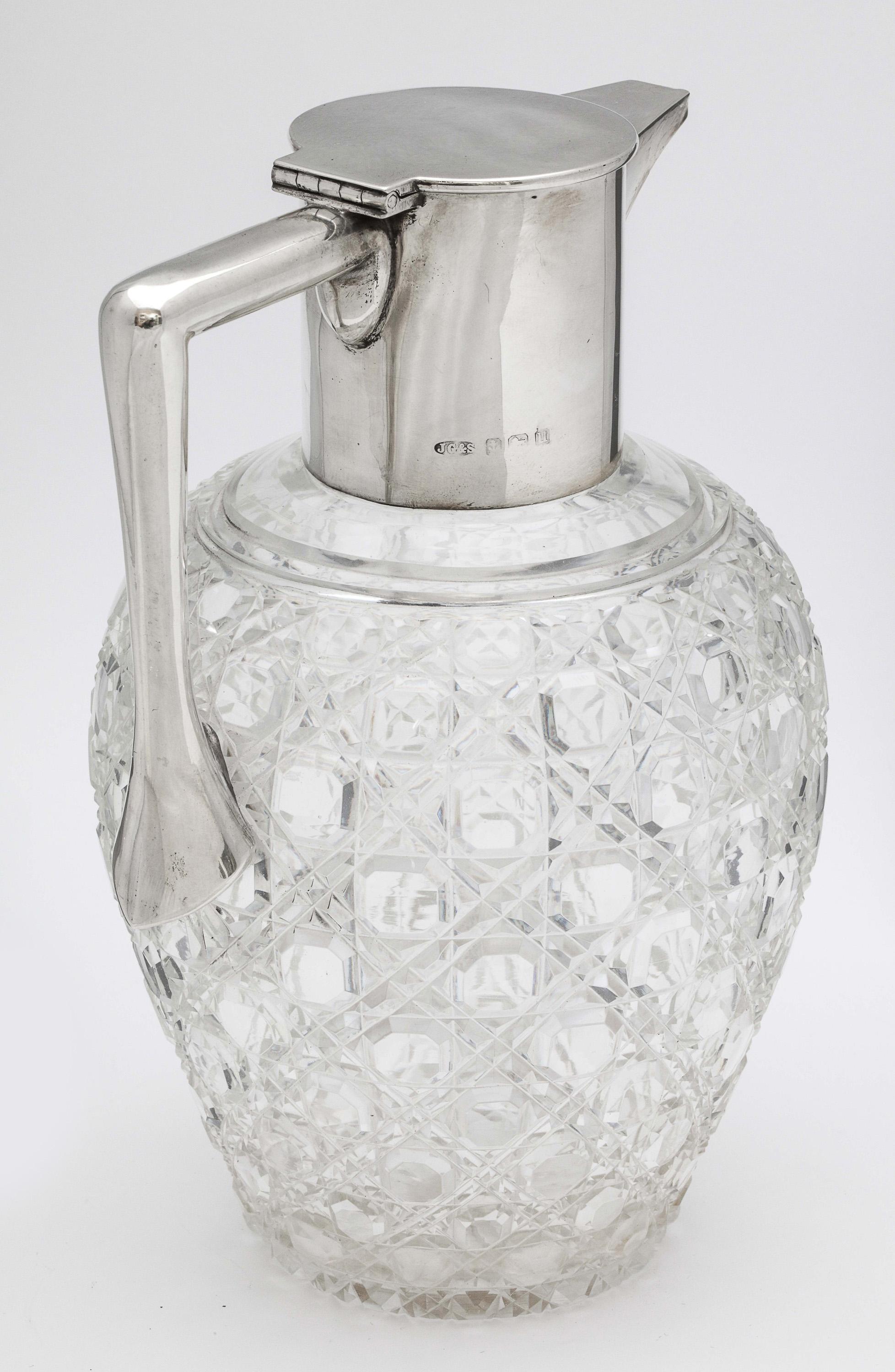 Edwardian Sterling Silver-Mounted Hobnail-Cut Claret Jug By J. Grinsell & Sons In Good Condition In New York, NY