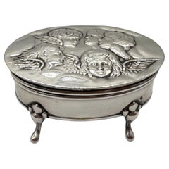 Edwardian Sterling Silver Oval Trinket Box Raphael Angel Heads, Birmingham, 1912