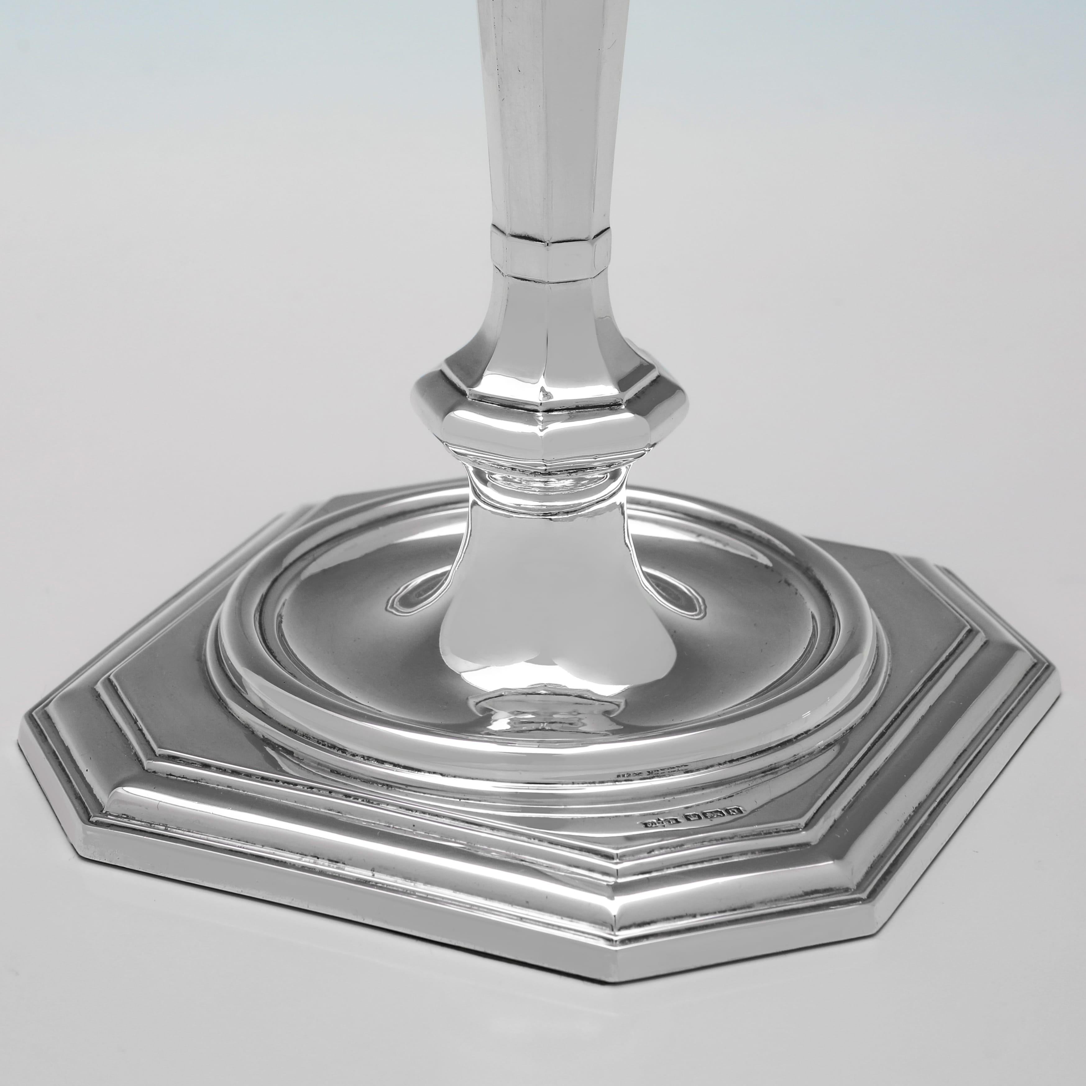 Edwardian sterling silver pair of candlesticks by James Dixon & Sons 1906 In Good Condition In London, London