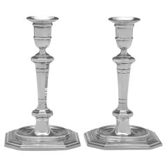Paire de chandeliers édouardiens en argent sterling par James Dixon & Sons 1906