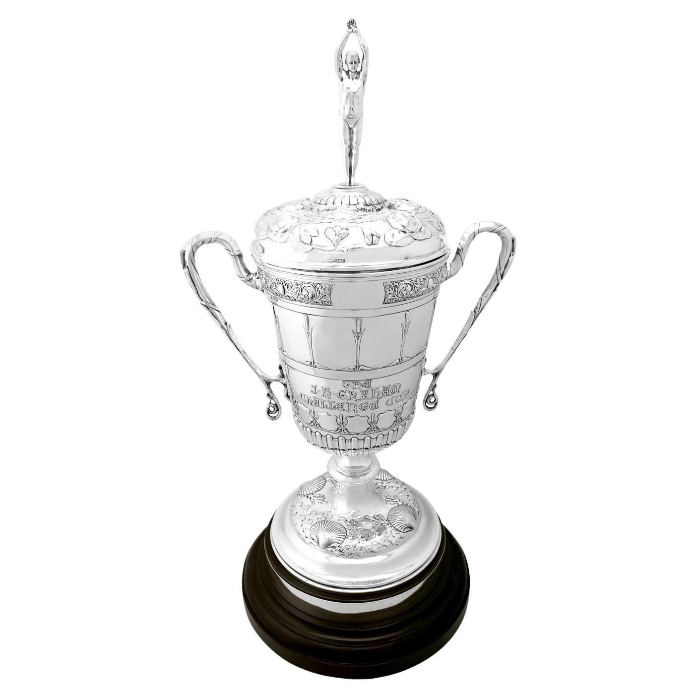 Edwardianische Präsentations- oder Champagnerschale und Deckel aus Sterlingsilber im Angebot
