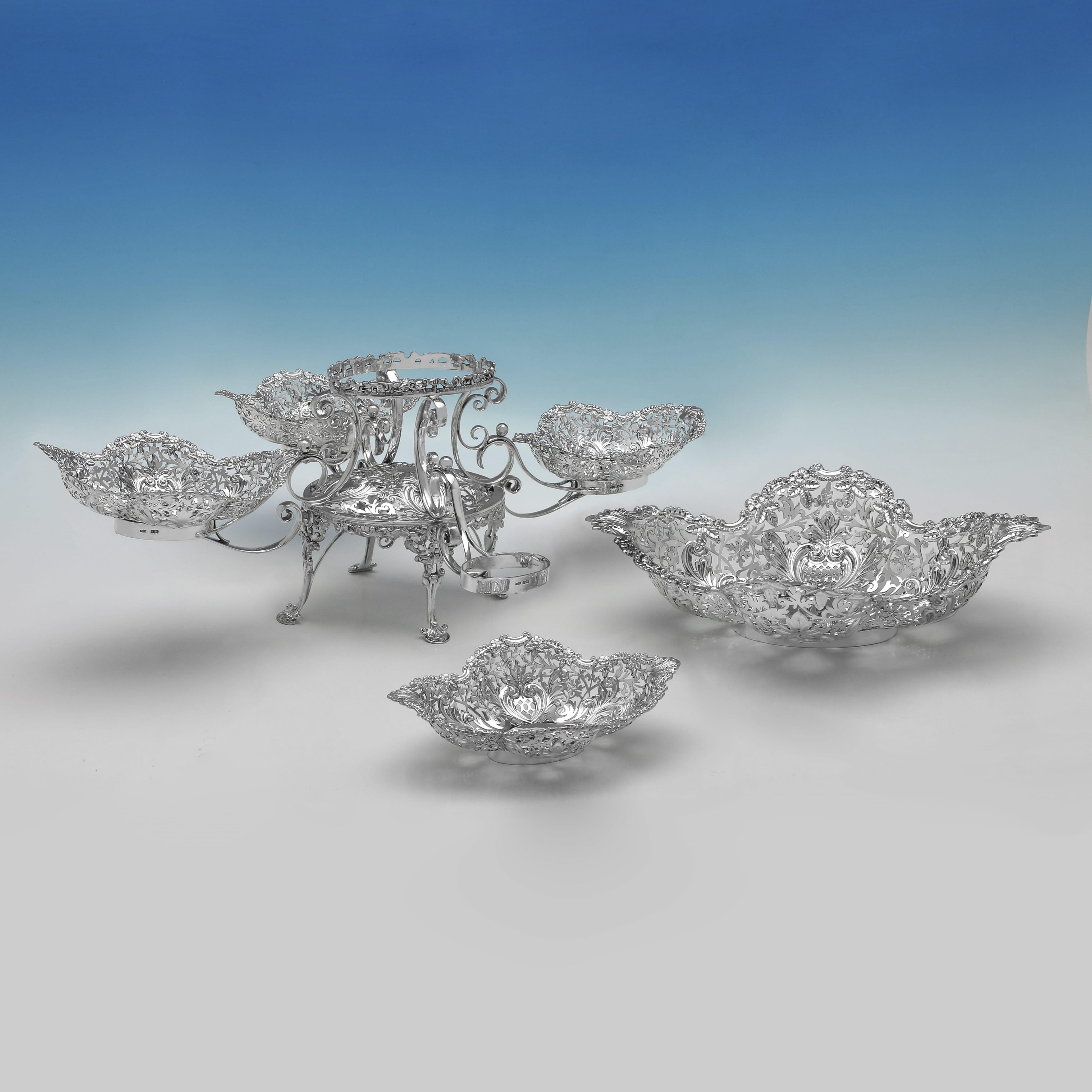 Victorien Suite de table édouardienne en argent sterling par A James Dixon & Sons, Sheffield 1900 en vente