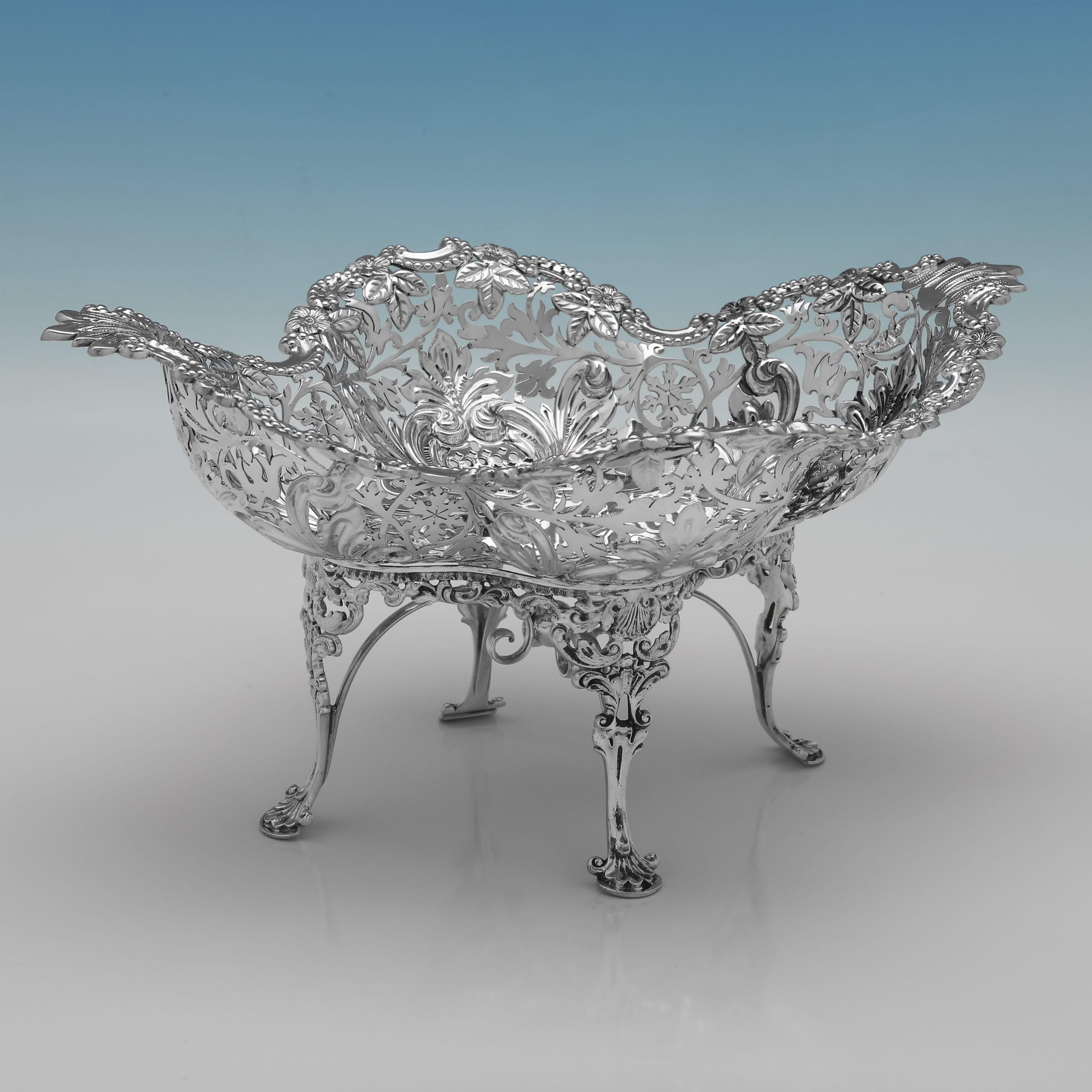 Suite de table édouardienne en argent sterling par A James Dixon & Sons, Sheffield 1900 Bon état - En vente à London, London