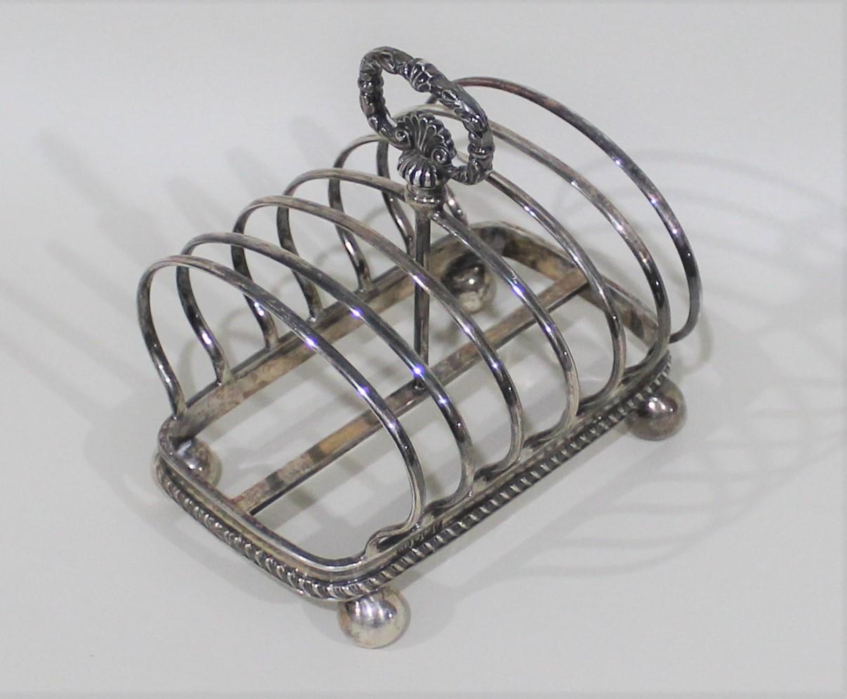 Edwardian Sterling Silver Toast Rack by George Hape of Sheffield England In Good Condition In Hamilton, Ontario