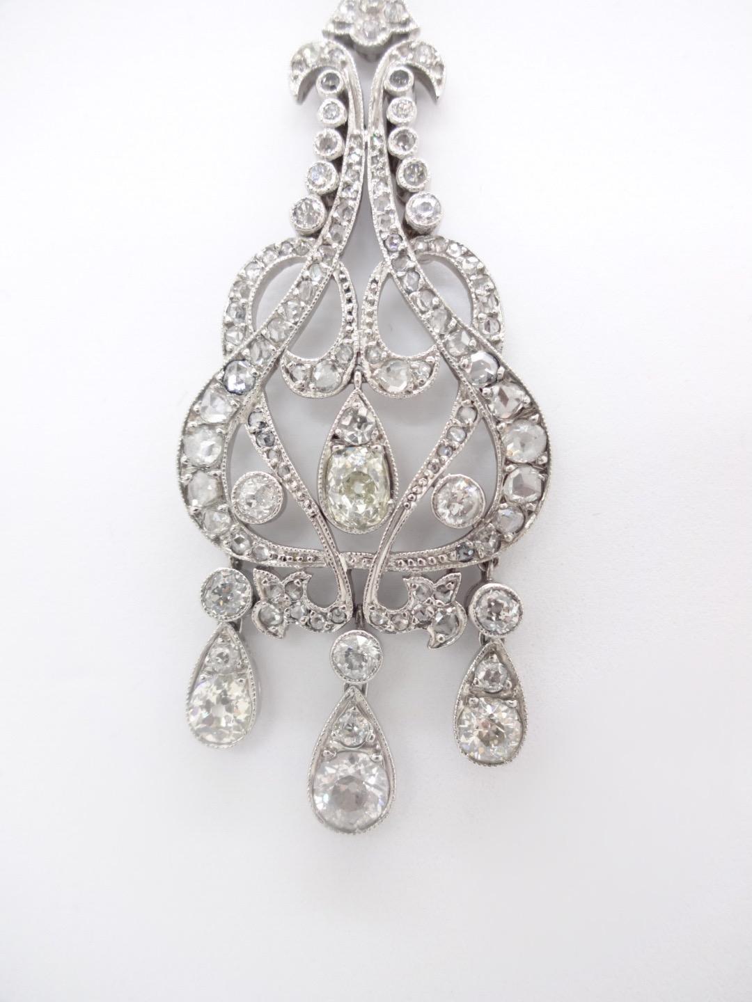Edwardian Style Diamond Chandelier Earrings In Good Condition For Sale In New York, NY