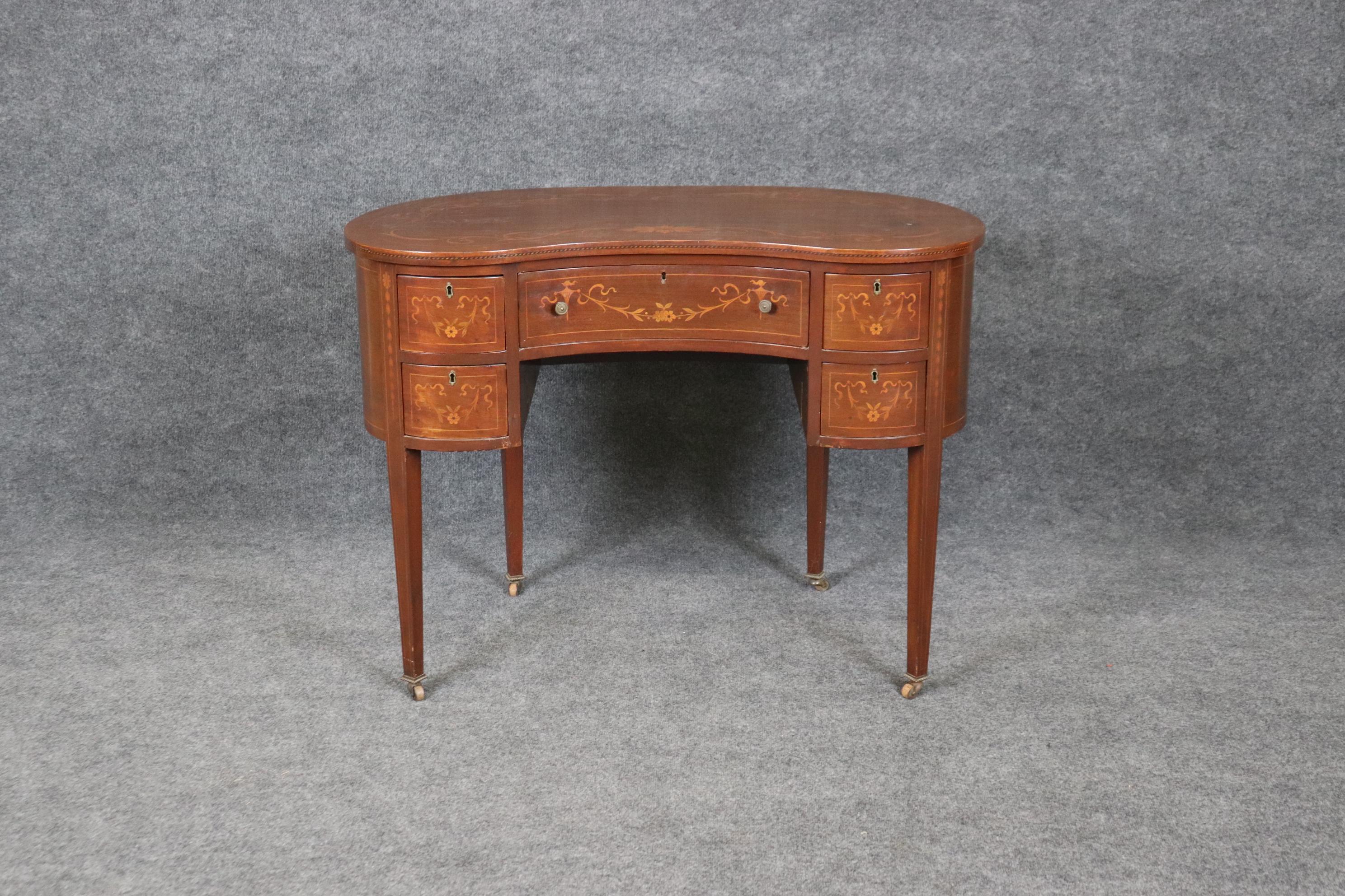 Early 20th Century Edwardian Style Inlaid Walnut Chinoiserie Style Top Desk For Sale
