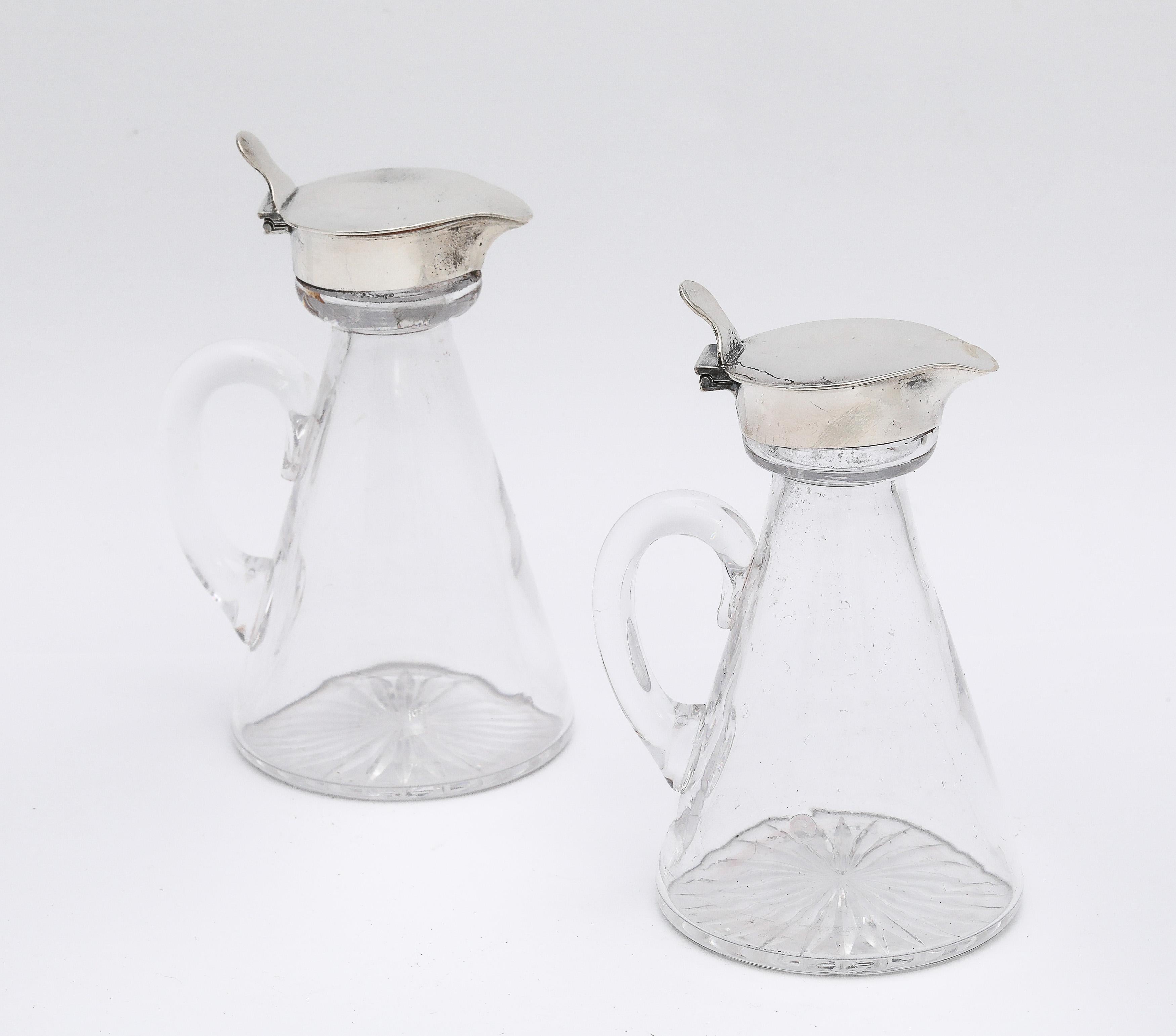 Edwardian Style Pair of Hand-Blown Sterling Silver-Mounted Whiskey Noggins/Tots For Sale 8