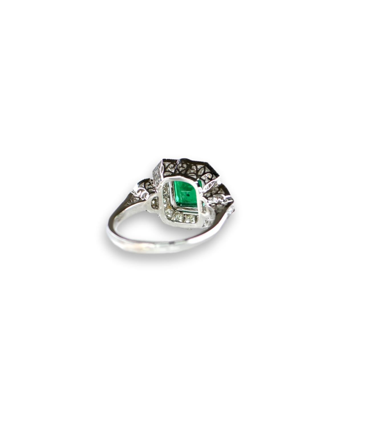 Edwardian Style Rare AGL Certified No Oil Colombian Emerald and Diamond Ring 1