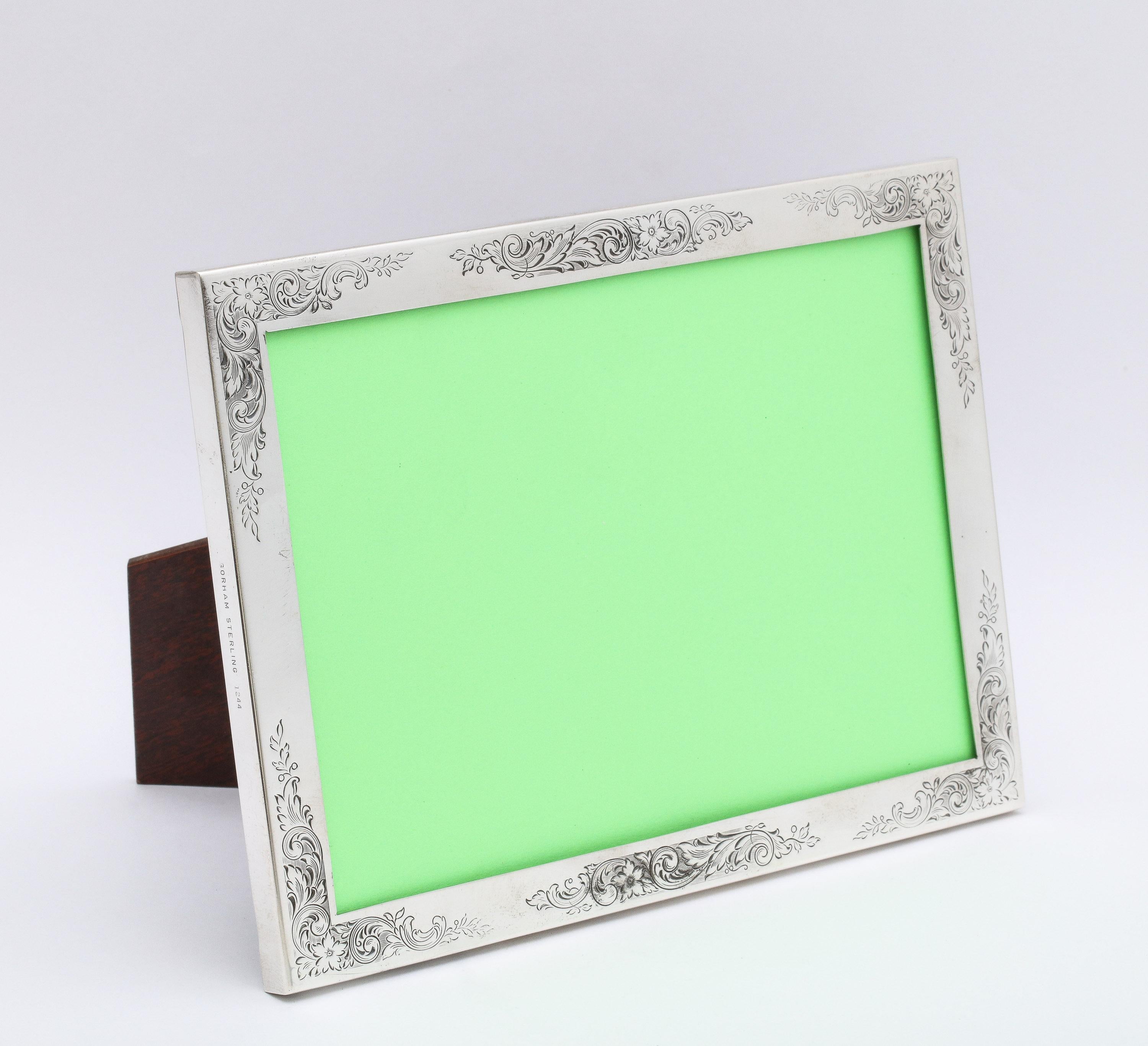 Edwardian-Style Sterling Silver Picture Frame with Wood Back 11