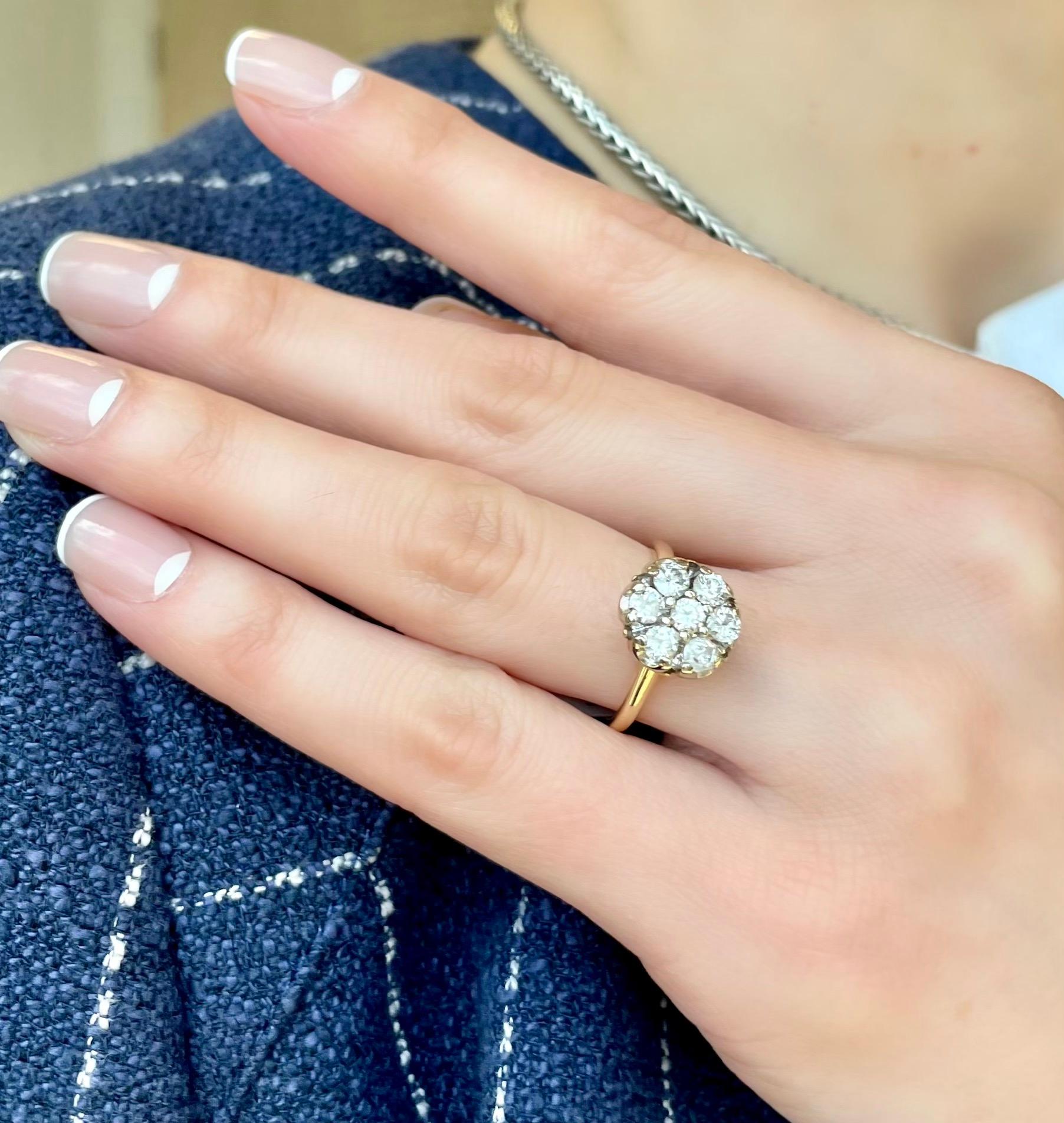 Bague grappe de fleurs vintage de style édouardien en or jaune 14 carats avec diamants en vente 2