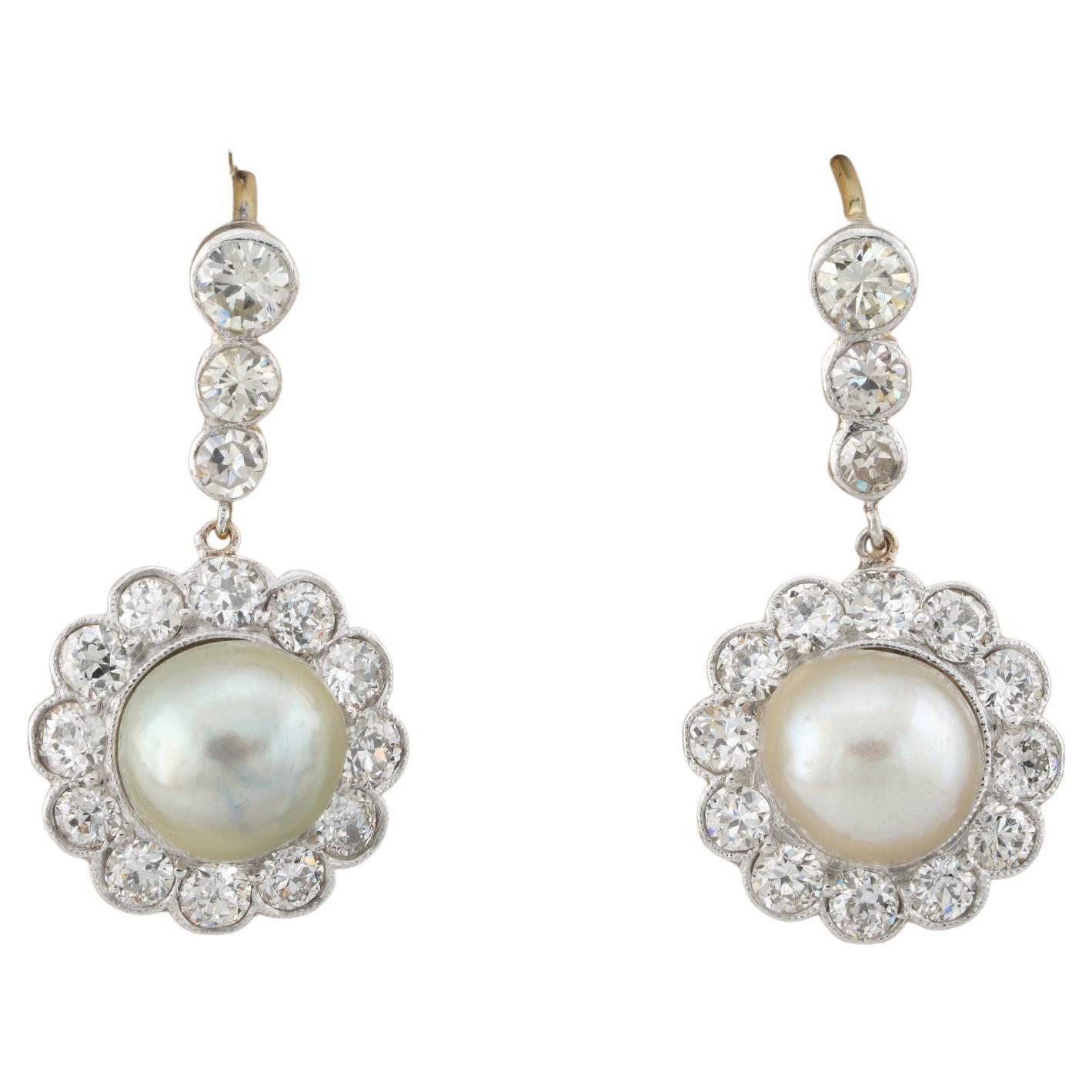 Edwardian Sweet 2.50 Ct Diamond 7.2 mm. Pearl Drop earrings  For Sale