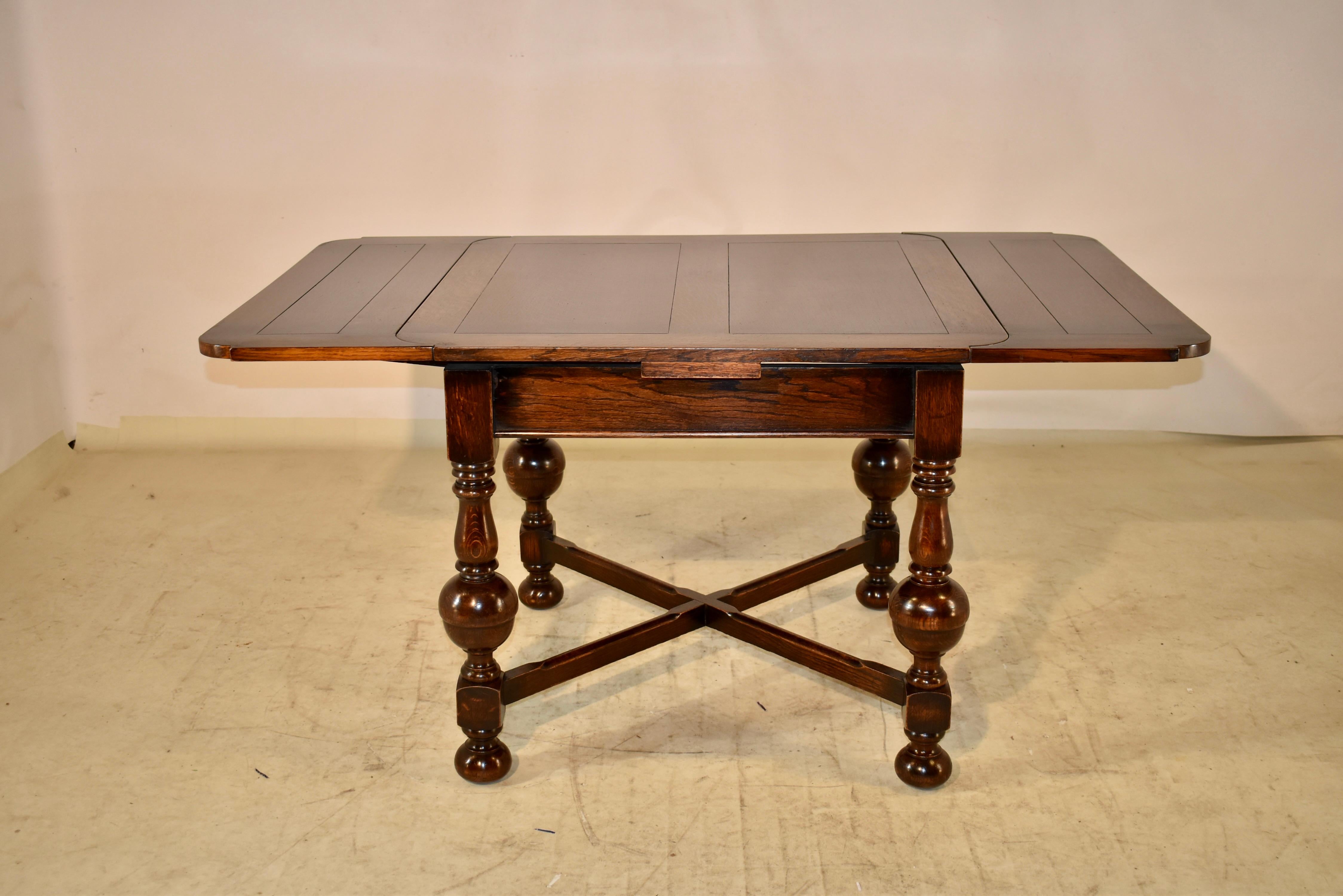 Edwardian Table with Draw-Leaves, circa 1900 5